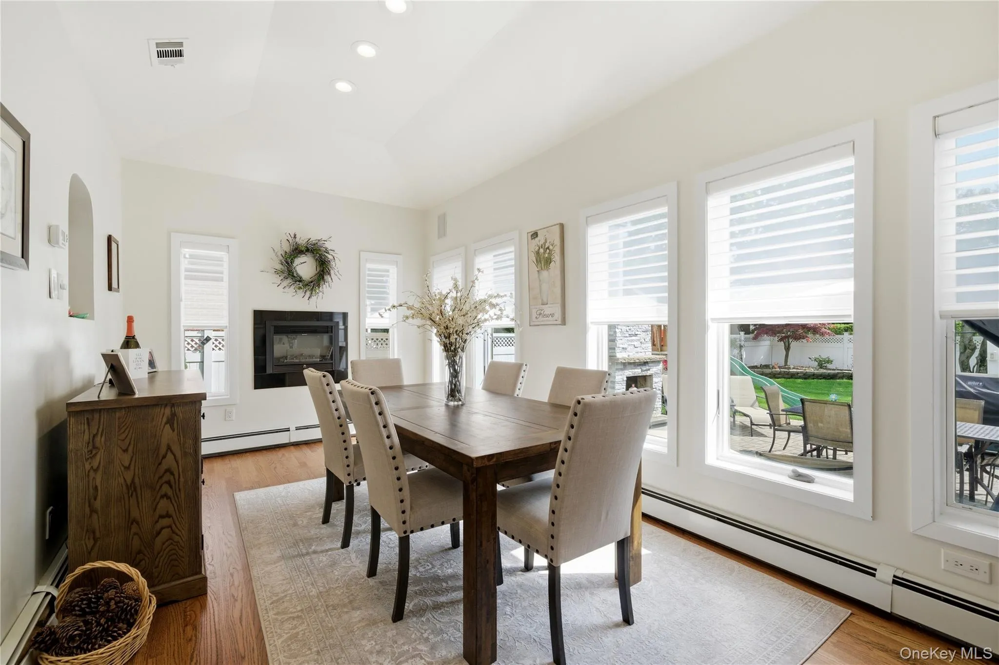 82 Sunset Road, Islip, NY, 3 Bedrooms Bedrooms, 11 Rooms Rooms,3 BathroomsBathrooms,Residential,For Rent,Sunset,0,1005625 82 Sunset Road, Islip, NY, 3 Bedrooms Bedrooms, 11 Rooms Rooms,3 BathroomsBathrooms,Residential,For Rent,Sunset,0,1005625