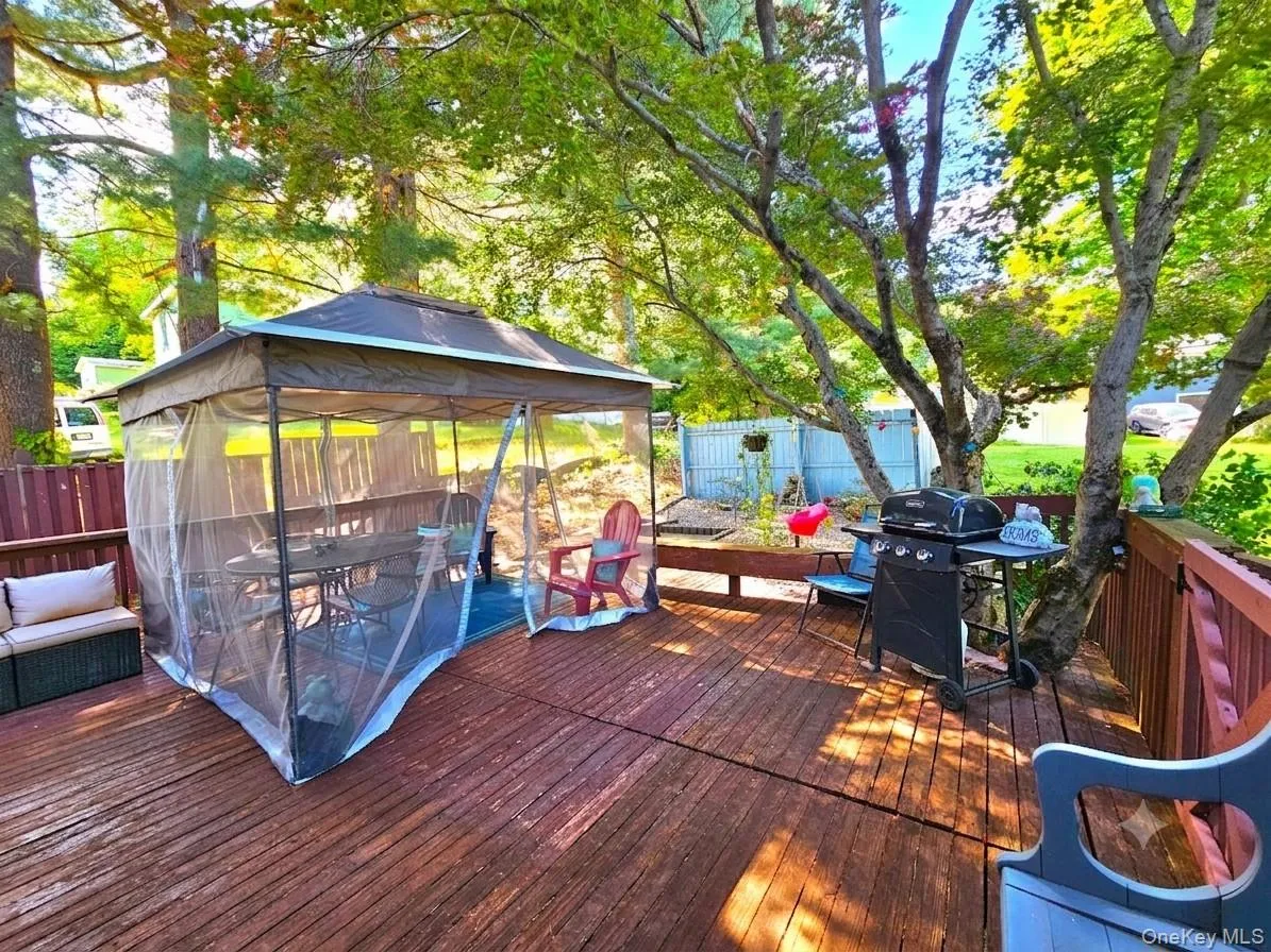 1 Rock Road, Wappinger, NY, 3 Bedrooms Bedrooms, 9 Rooms Rooms,2 BathroomsBathrooms,Residential,For Rent,Rock,0,1005632 1 Rock Road, Wappinger, NY, 3 Bedrooms Bedrooms, 9 Rooms Rooms,2 BathroomsBathrooms,Residential,For Rent,Rock,0,1005632