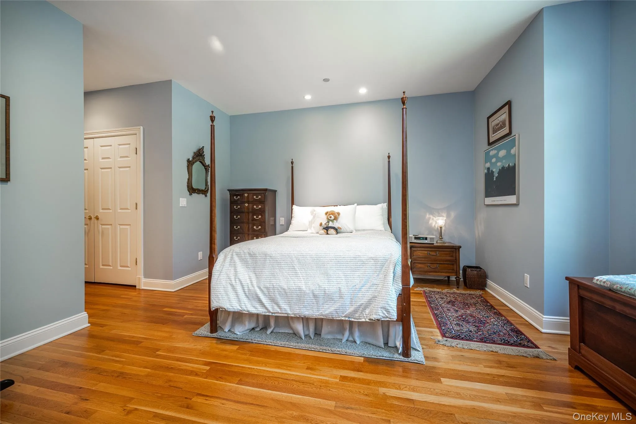 Another view of the large bedroom. Another view of the large bedroom.