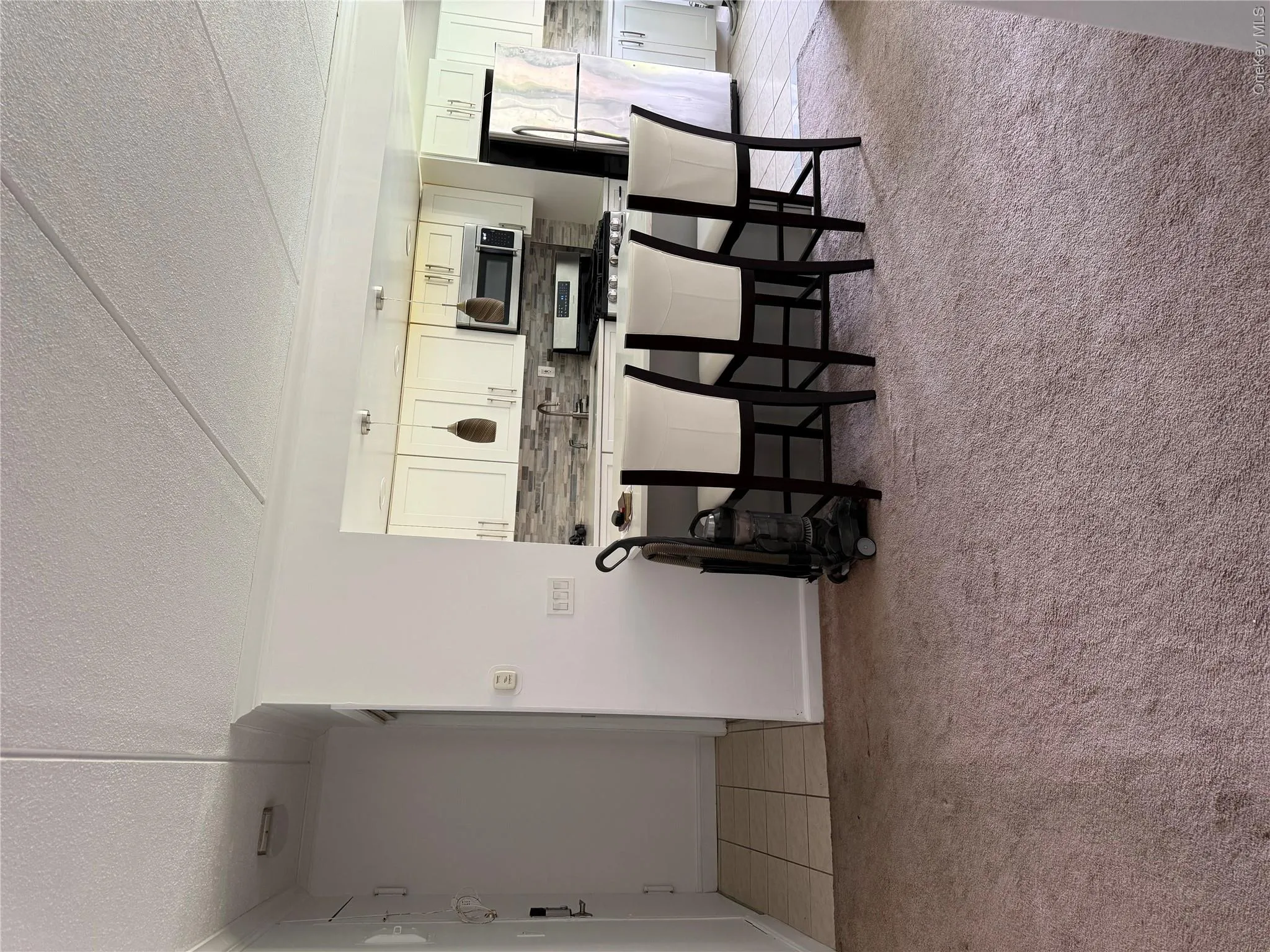 397 Broadway, Yonkers, NY, 1 Bedroom Bedrooms, 3 Rooms Rooms,1 BathroomBathrooms,Residential,For Rent,Broadway,0,1005634 397 Broadway, Yonkers, NY, 1 Bedroom Bedrooms, 3 Rooms Rooms,1 BathroomBathrooms,Residential,For Rent,Broadway,0,1005634