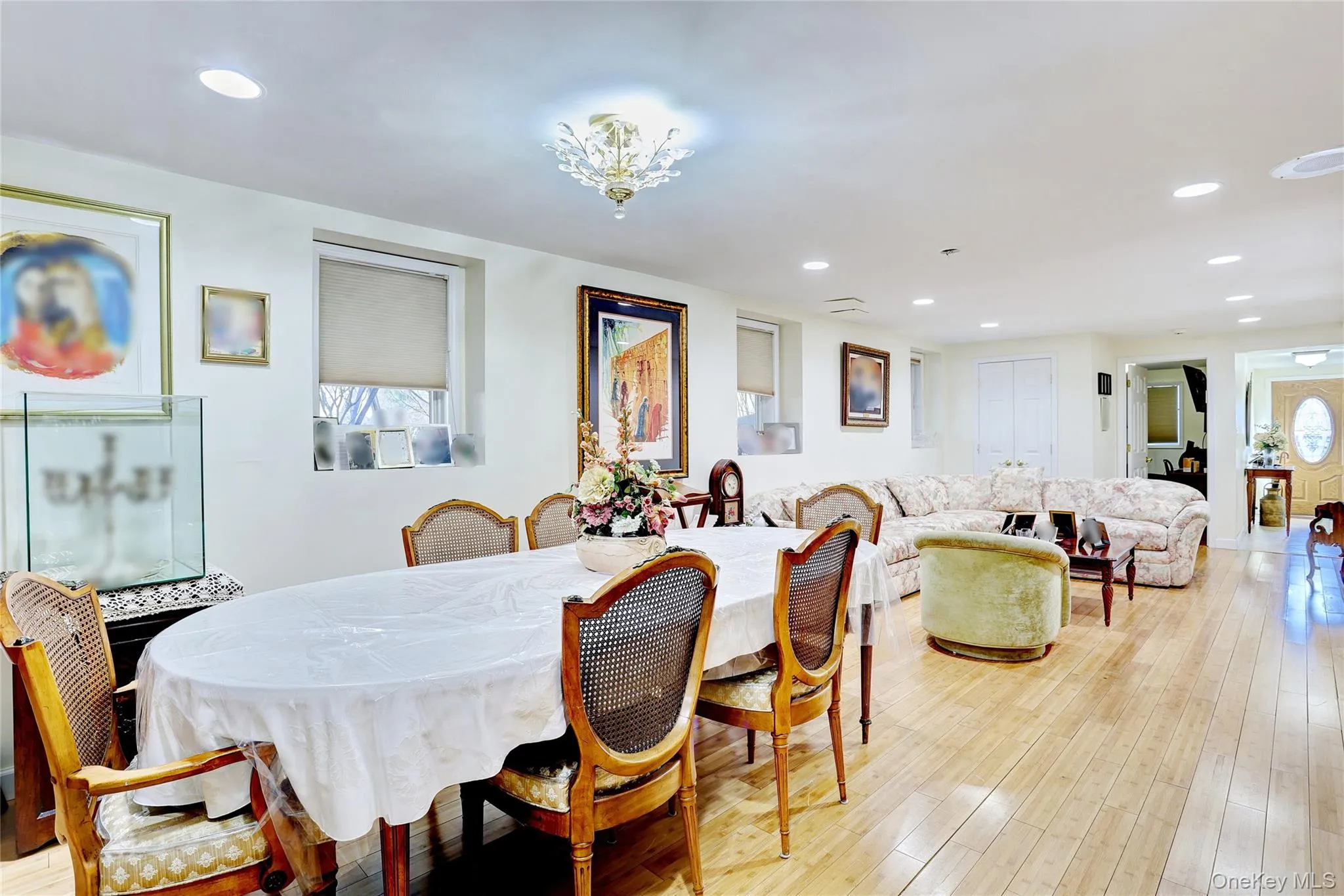 11 Golar Drive, Ramapo, NY, 8 Bedrooms Bedrooms, 16 Rooms Rooms,5 BathroomsBathrooms,Residential,For Rent,Golar,0,1005636 11 Golar Drive, Ramapo, NY, 8 Bedrooms Bedrooms, 16 Rooms Rooms,5 BathroomsBathrooms,Residential,For Rent,Golar,0,1005636