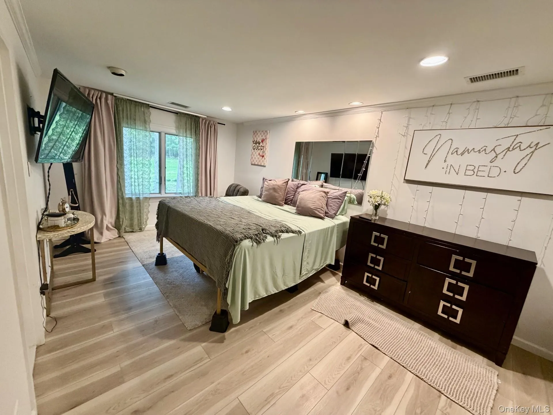 348 Clubhouse Court, Brookhaven, NY, 2 Bedrooms Bedrooms, 5 Rooms Rooms,2 BathroomsBathrooms,Residential,For Rent,Clubhouse,0,1005640 348 Clubhouse Court, Brookhaven, NY, 2 Bedrooms Bedrooms, 5 Rooms Rooms,2 BathroomsBathrooms,Residential,For Rent,Clubhouse,0,1005640