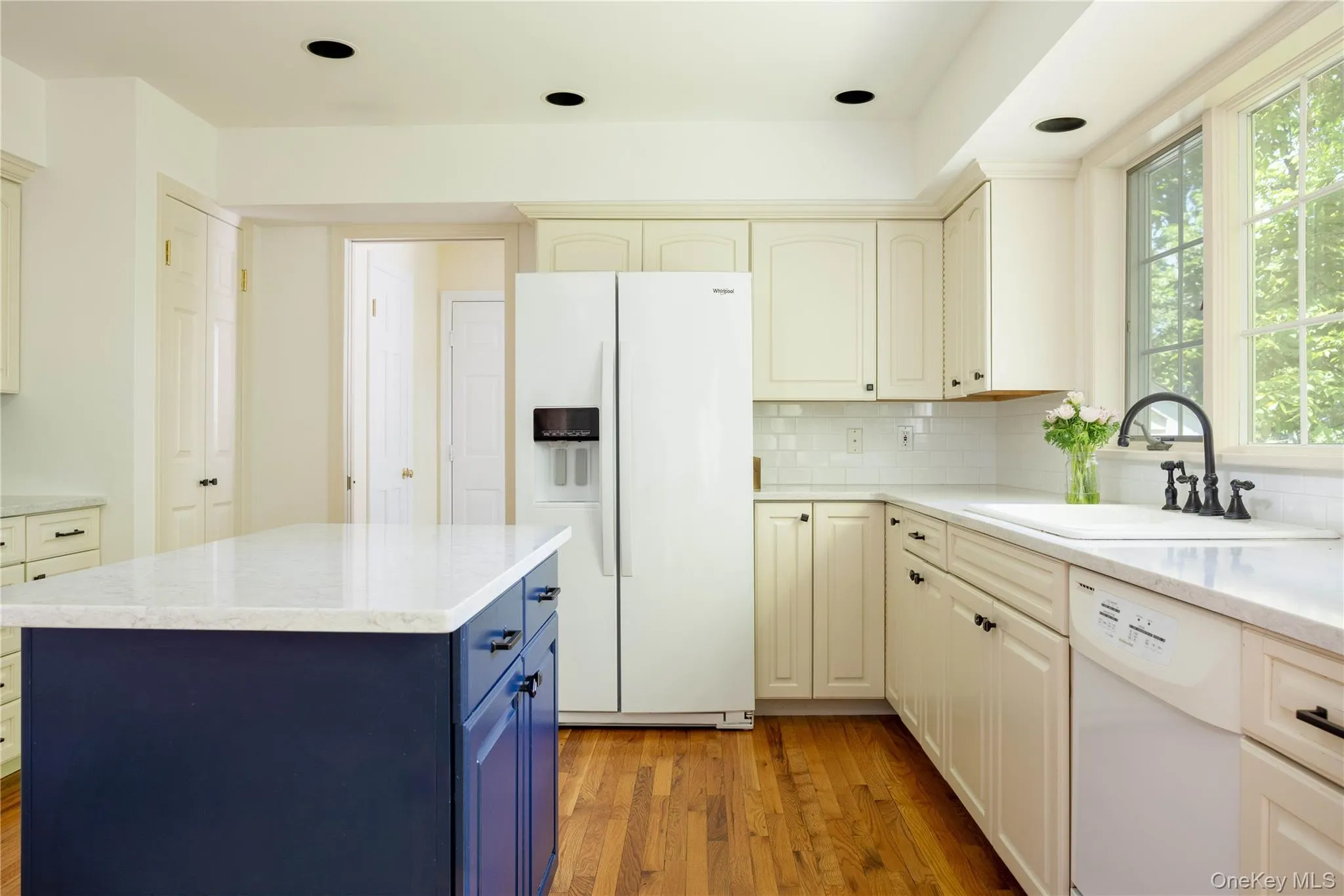 8579 New Suffolk Avenue, Southold, NY, 4 Bedrooms Bedrooms, 9 Rooms Rooms,3 BathroomsBathrooms,Residential,For Rent,New Suffolk,0,1005646 8579 New Suffolk Avenue, Southold, NY, 4 Bedrooms Bedrooms, 9 Rooms Rooms,3 BathroomsBathrooms,Residential,For Rent,New Suffolk,0,1005646