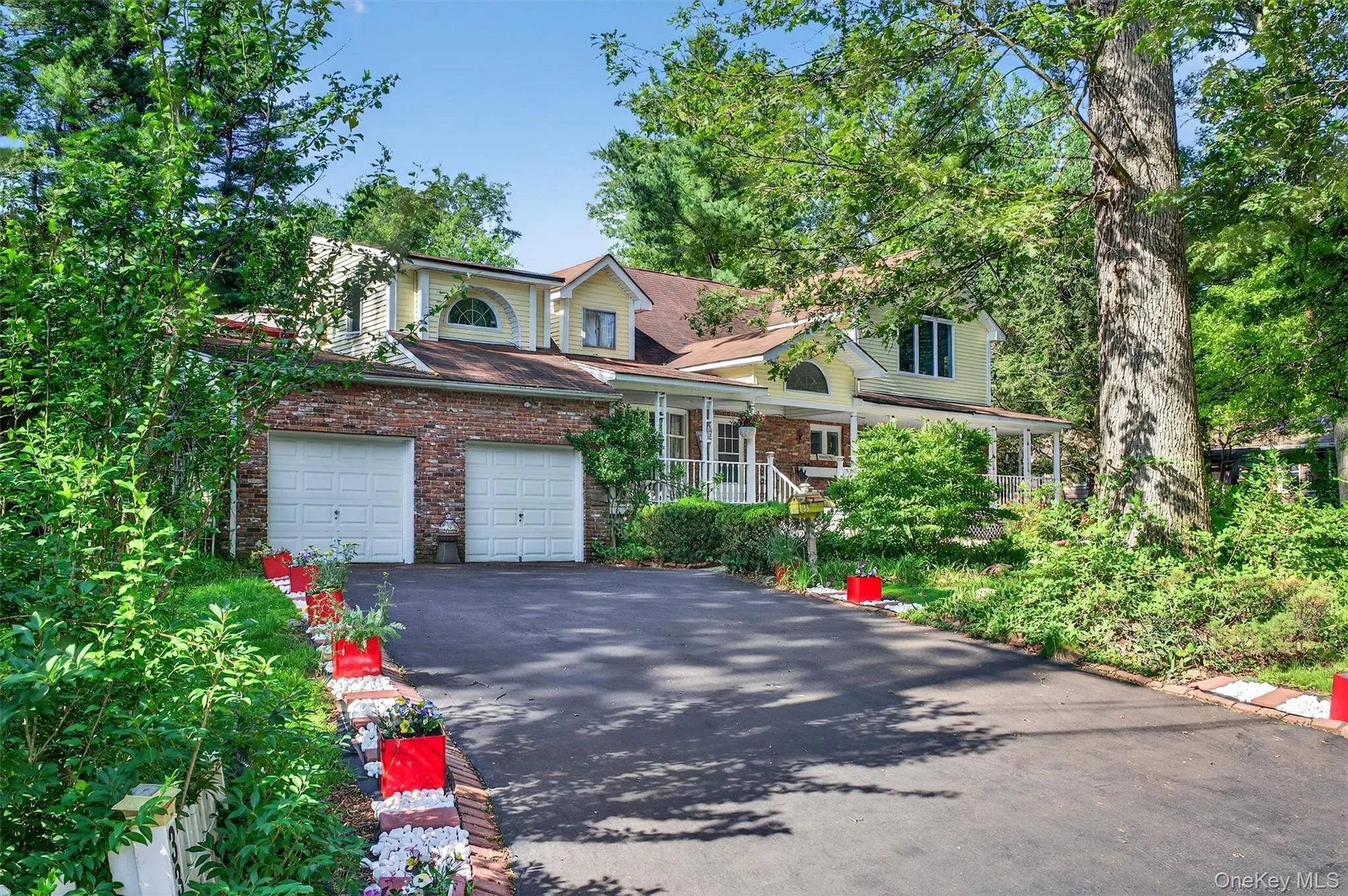 33 Gregory Street, Clarkstown, NY, 4 Bedrooms Bedrooms, 9 Rooms Rooms,3 BathroomsBathrooms,Residential,For Rent,Gregory,0,1005648 33 Gregory Street, Clarkstown, NY, 4 Bedrooms Bedrooms, 9 Rooms Rooms,3 BathroomsBathrooms,Residential,For Rent,Gregory,0,1005648