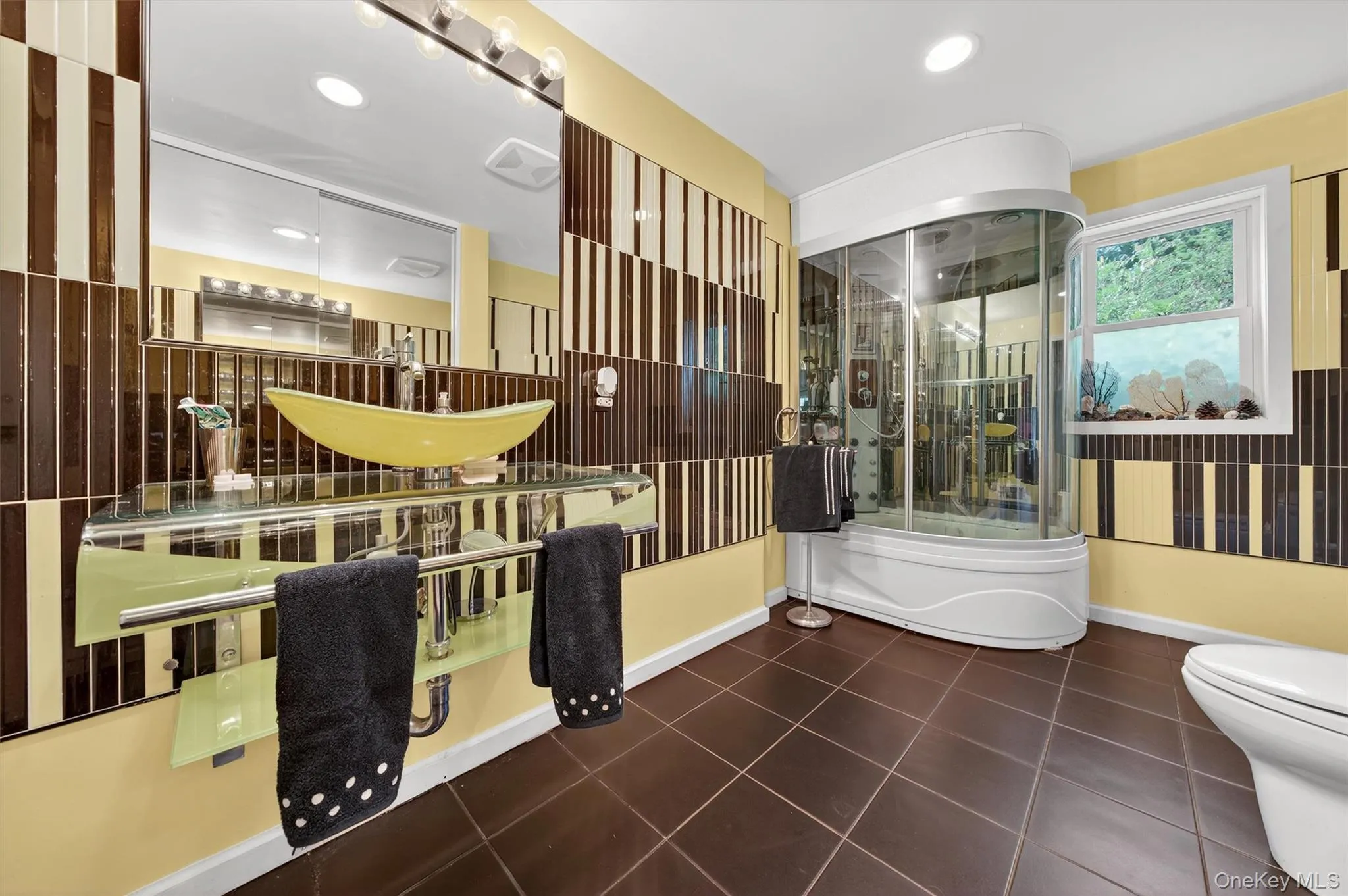 33 Gregory Street, Clarkstown, NY, 4 Bedrooms Bedrooms, 9 Rooms Rooms,3 BathroomsBathrooms,Residential,For Rent,Gregory,0,1005648 33 Gregory Street, Clarkstown, NY, 4 Bedrooms Bedrooms, 9 Rooms Rooms,3 BathroomsBathrooms,Residential,For Rent,Gregory,0,1005648