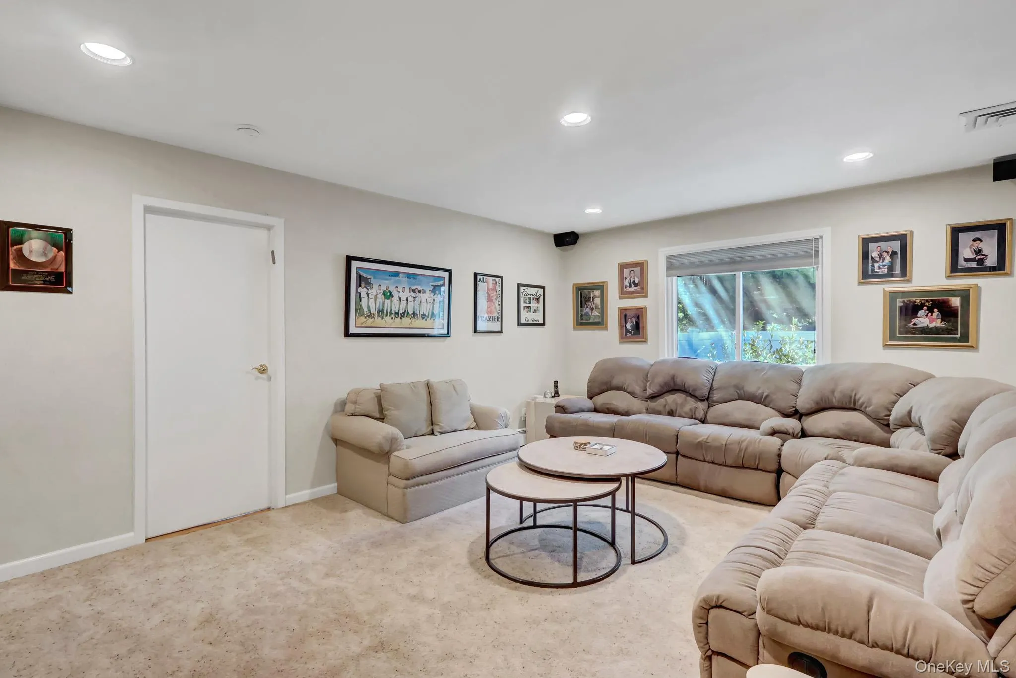 54 Sandy Hollow Drive, Smithtown, NY, 5 Bedrooms Bedrooms, 9 Rooms Rooms,3 BathroomsBathrooms,Residential,For Rent,Sandy Hollow,0,1005651 54 Sandy Hollow Drive, Smithtown, NY, 5 Bedrooms Bedrooms, 9 Rooms Rooms,3 BathroomsBathrooms,Residential,For Rent,Sandy Hollow,0,1005651