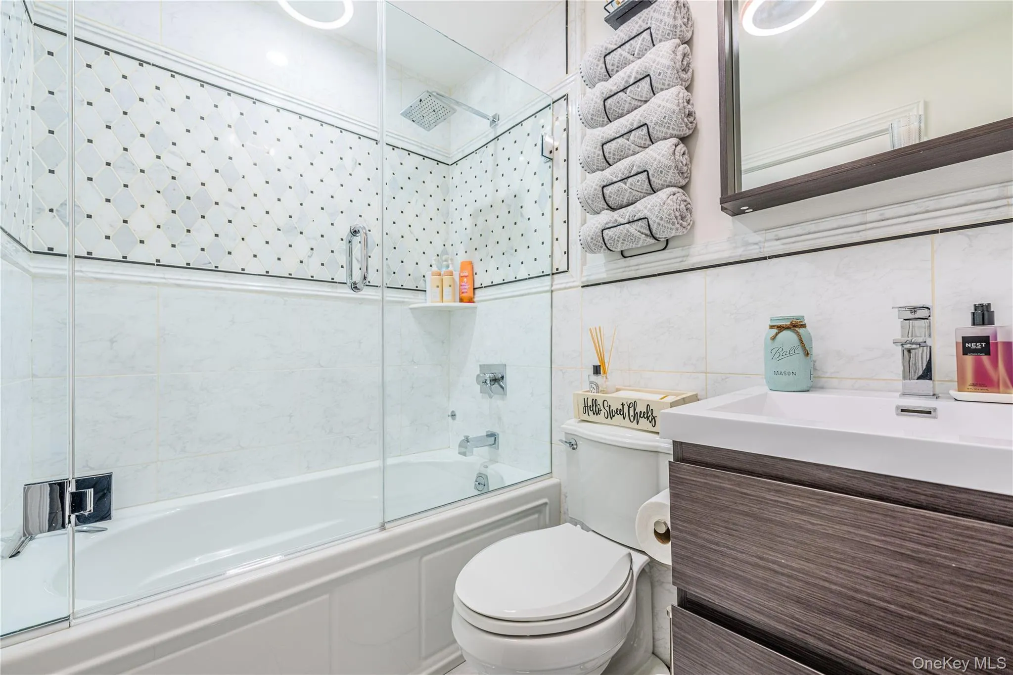 7 Dunhill Road, North Hempstead, NY, 4 Bedrooms Bedrooms, 8 Rooms Rooms,3 BathroomsBathrooms,Residential,For Rent,Dunhill,0,1005653 7 Dunhill Road, North Hempstead, NY, 4 Bedrooms Bedrooms, 8 Rooms Rooms,3 BathroomsBathrooms,Residential,For Rent,Dunhill,0,1005653
