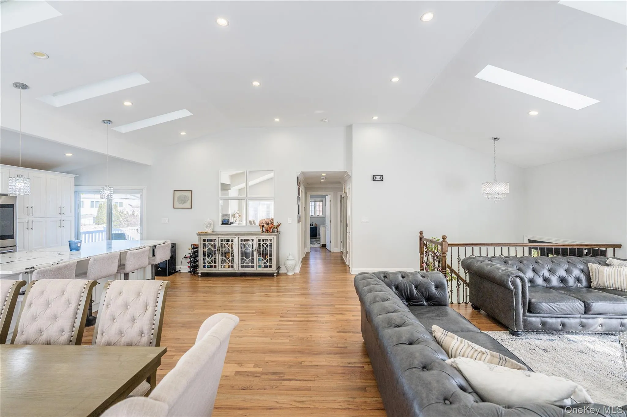 7 Dunhill Road, North Hempstead, NY, 4 Bedrooms Bedrooms, 8 Rooms Rooms,3 BathroomsBathrooms,Residential,For Rent,Dunhill,0,1005653 7 Dunhill Road, North Hempstead, NY, 4 Bedrooms Bedrooms, 8 Rooms Rooms,3 BathroomsBathrooms,Residential,For Rent,Dunhill,0,1005653