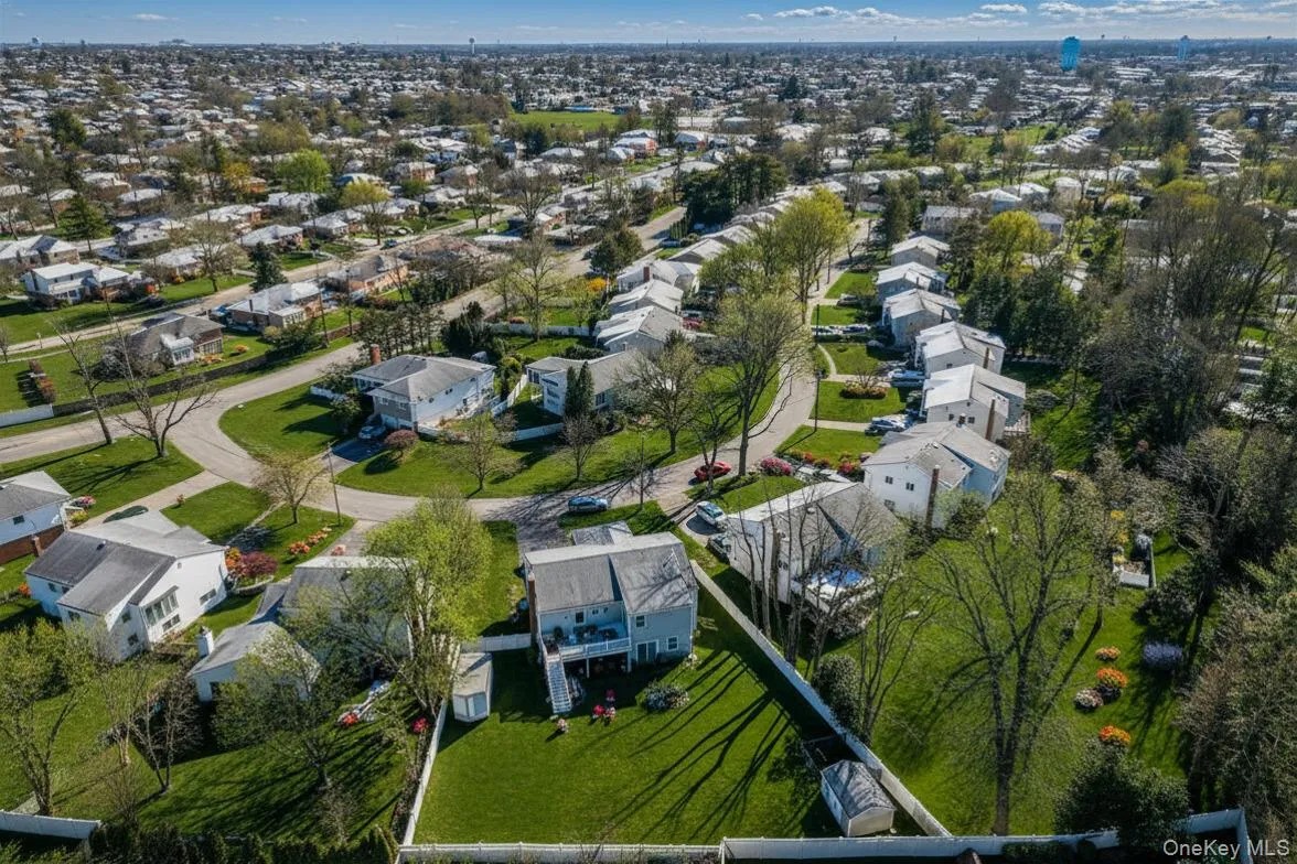 7 Dunhill Road, North Hempstead, NY, 4 Bedrooms Bedrooms, 8 Rooms Rooms,3 BathroomsBathrooms,Residential,For Rent,Dunhill,0,1005653 7 Dunhill Road, North Hempstead, NY, 4 Bedrooms Bedrooms, 8 Rooms Rooms,3 BathroomsBathrooms,Residential,For Rent,Dunhill,0,1005653