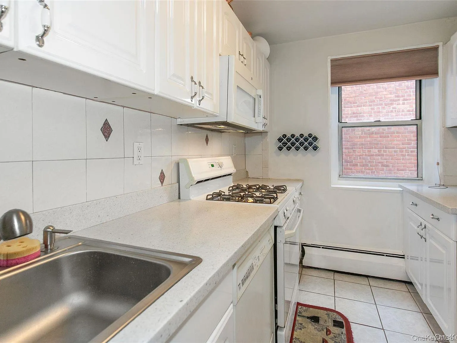 45 HILLPARK Avenue, North Hempstead, NY, 2 Bedrooms Bedrooms, 4 Rooms Rooms,1 BathroomBathrooms,Residential,For Rent,HILLPARK,0,1005668 45 HILLPARK Avenue, North Hempstead, NY, 2 Bedrooms Bedrooms, 4 Rooms Rooms,1 BathroomBathrooms,Residential,For Rent,HILLPARK,0,1005668