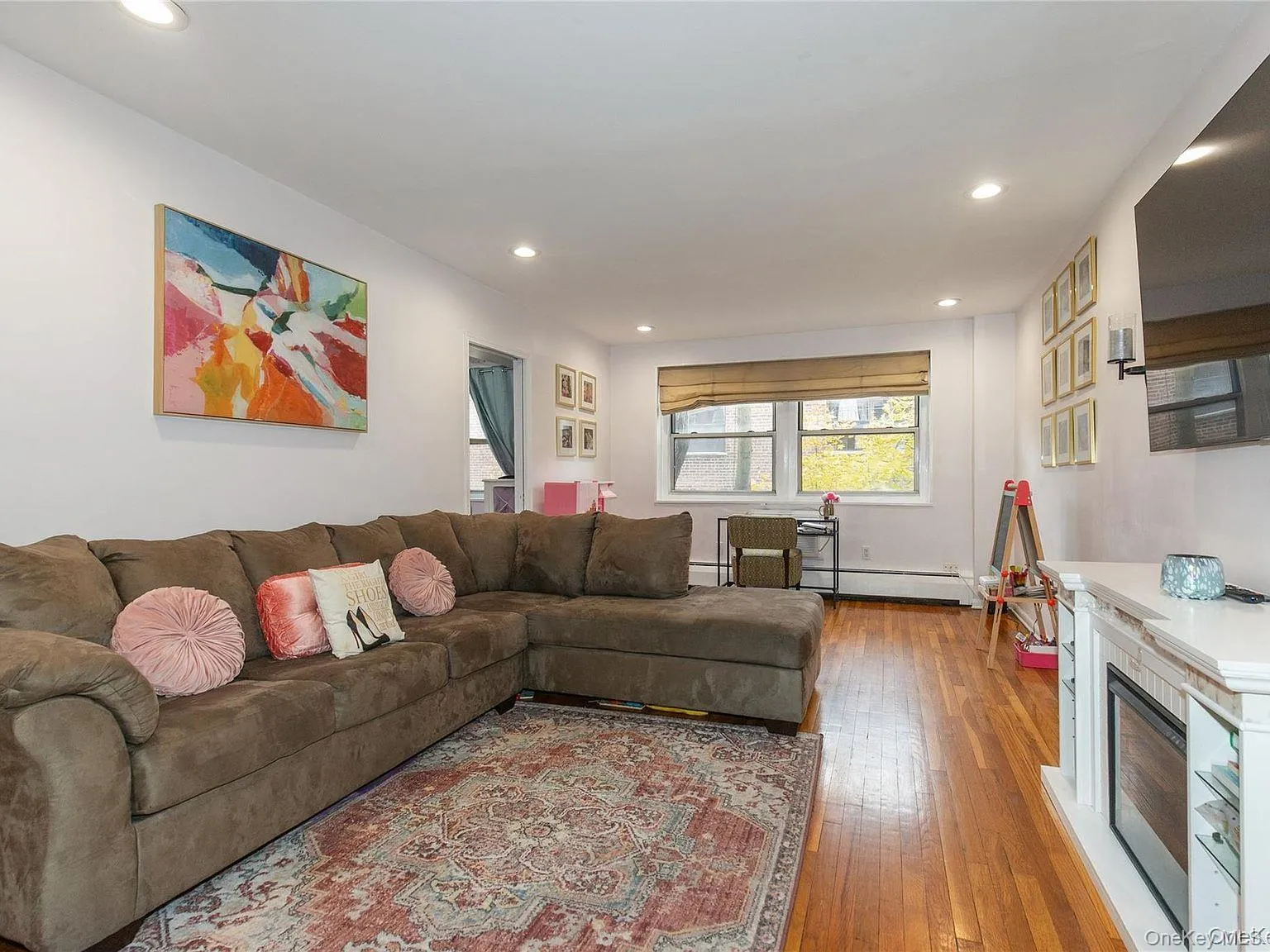 45 HILLPARK Avenue, North Hempstead, NY, 2 Bedrooms Bedrooms, 4 Rooms Rooms,1 BathroomBathrooms,Residential,For Rent,HILLPARK,0,1005668 45 HILLPARK Avenue, North Hempstead, NY, 2 Bedrooms Bedrooms, 4 Rooms Rooms,1 BathroomBathrooms,Residential,For Rent,HILLPARK,0,1005668