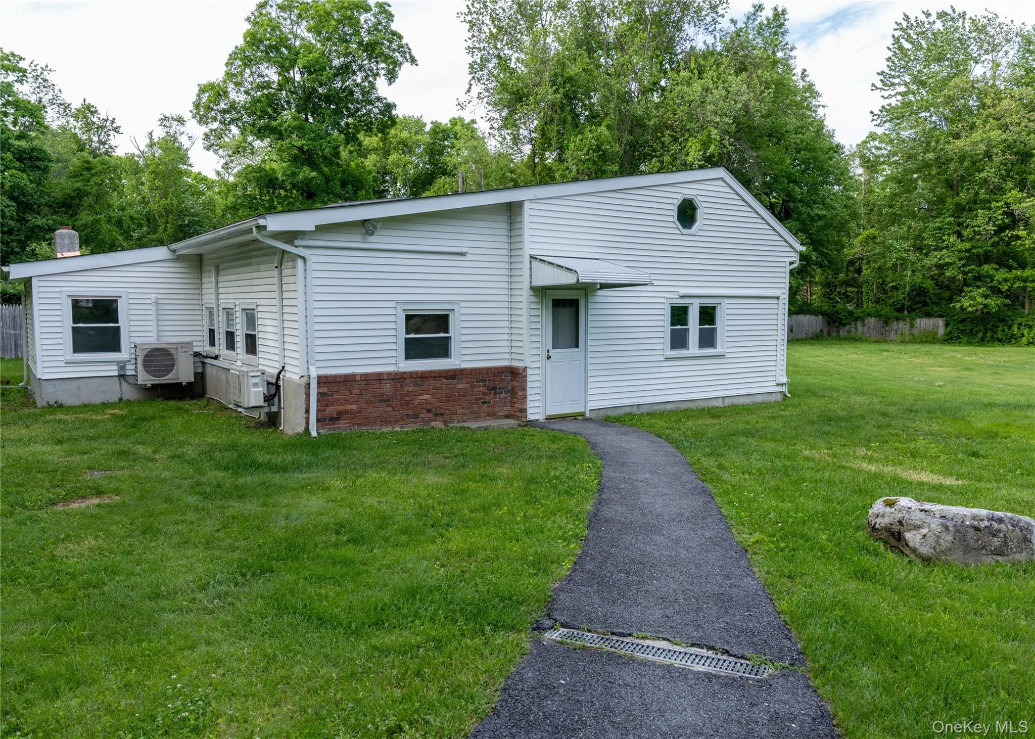 23 Lucille Road, Kent, NY, 2 Bedrooms Bedrooms, 7 Rooms Rooms,2 BathroomsBathrooms,Residential,For Rent,Lucille,0,1005673 23 Lucille Road, Kent, NY, 2 Bedrooms Bedrooms, 7 Rooms Rooms,2 BathroomsBathrooms,Residential,For Rent,Lucille,0,1005673