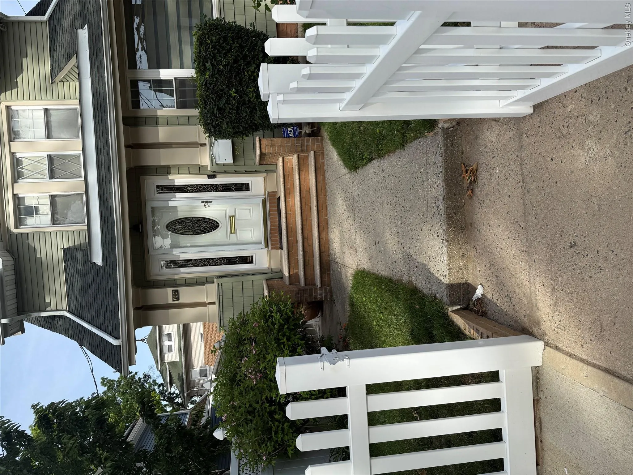 110-07 196th Street, New York, NY, 4 Bedrooms Bedrooms, 8 Rooms Rooms,1 BathroomBathrooms,Residential,For Rent,196th,0,1005680 110-07 196th Street, New York, NY, 4 Bedrooms Bedrooms, 8 Rooms Rooms,1 BathroomBathrooms,Residential,For Rent,196th,0,1005680