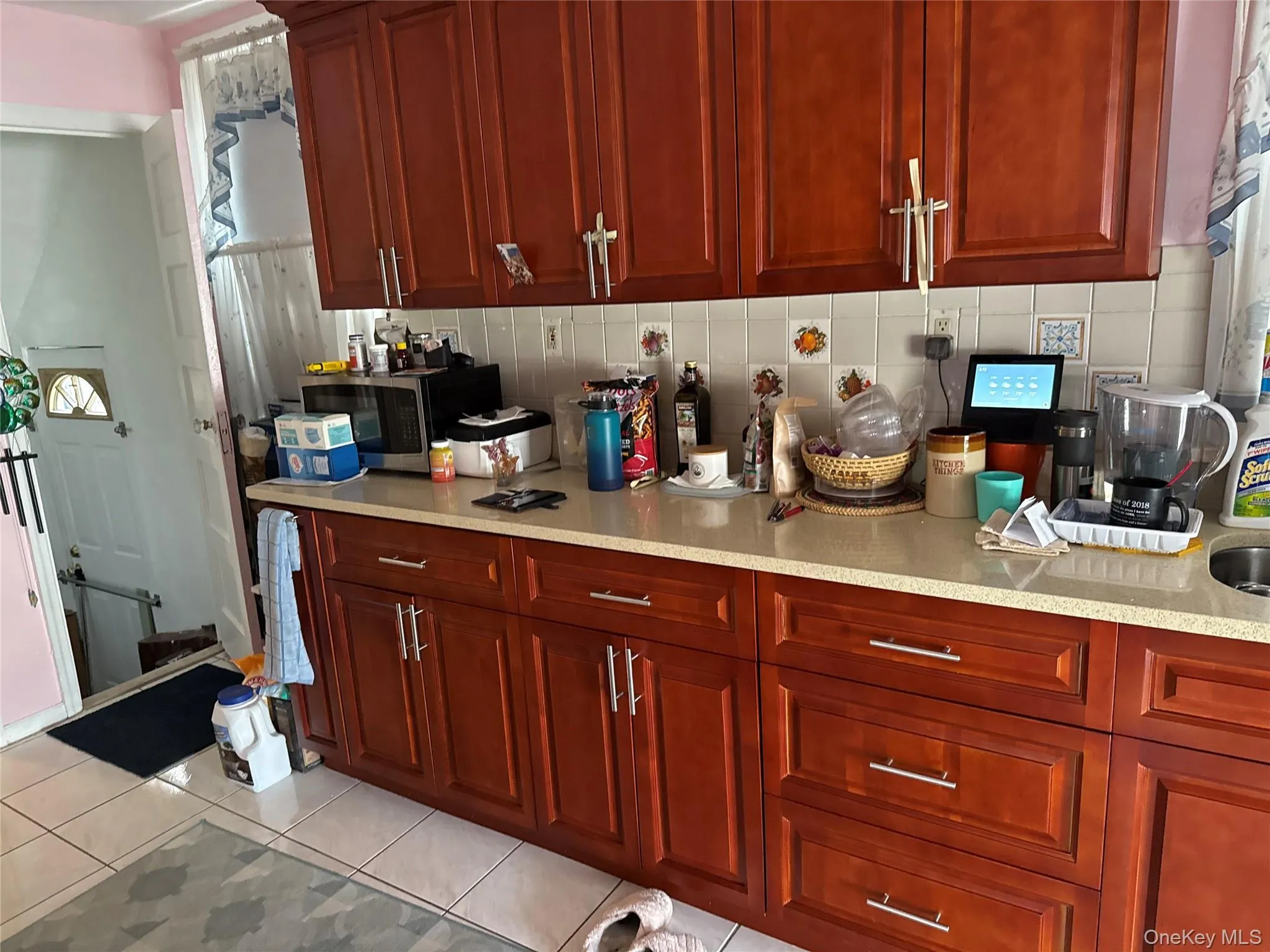 110-07 196th Street, New York, NY, 4 Bedrooms Bedrooms, 8 Rooms Rooms,1 BathroomBathrooms,Residential,For Rent,196th,0,1005680 110-07 196th Street, New York, NY, 4 Bedrooms Bedrooms, 8 Rooms Rooms,1 BathroomBathrooms,Residential,For Rent,196th,0,1005680