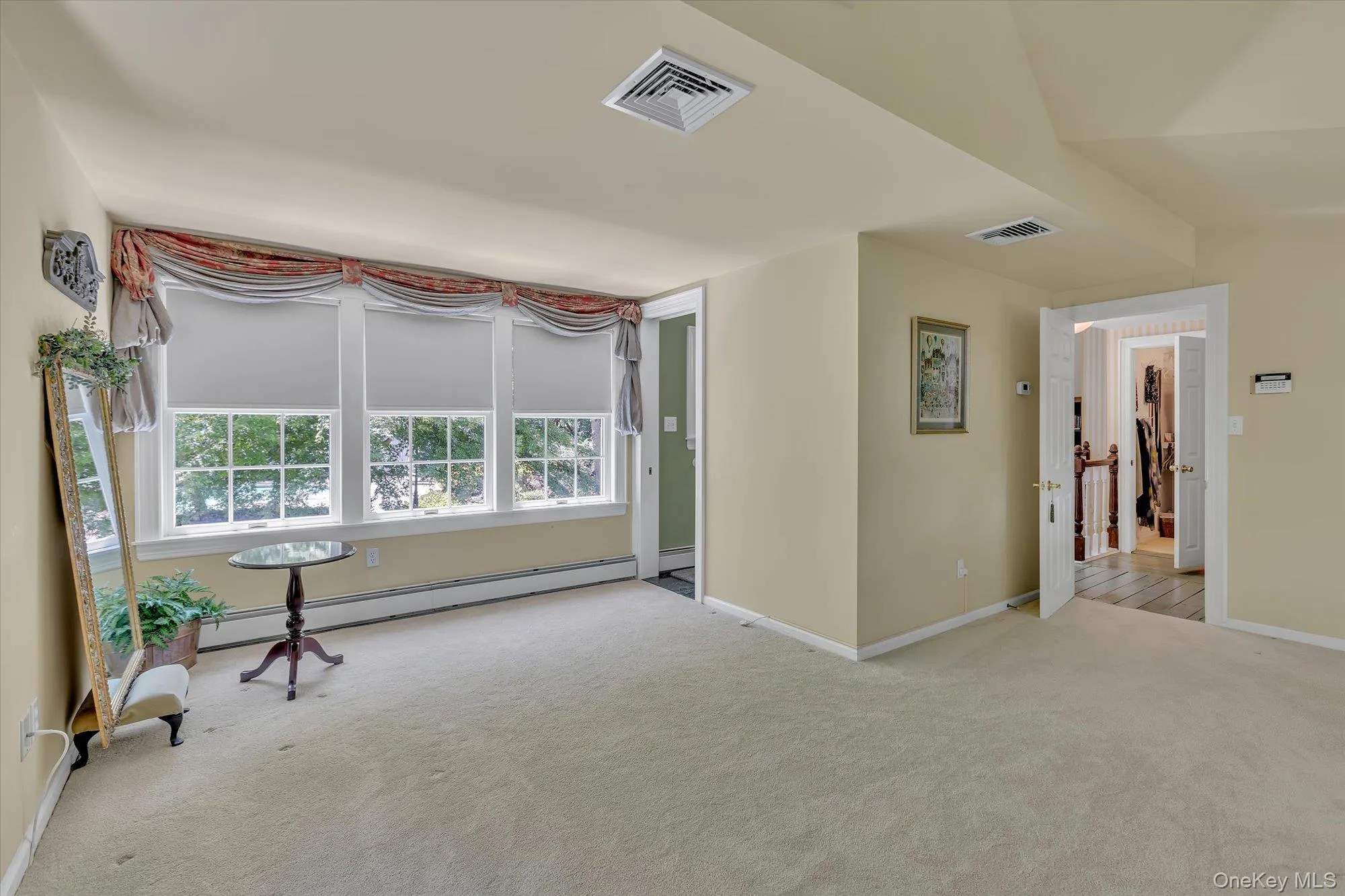 58 Makamah Road, Huntington, NY, 4 Bedrooms Bedrooms, 11 Rooms Rooms,3 BathroomsBathrooms,Residential,For Rent,Makamah,0,1005684 58 Makamah Road, Huntington, NY, 4 Bedrooms Bedrooms, 11 Rooms Rooms,3 BathroomsBathrooms,Residential,For Rent,Makamah,0,1005684