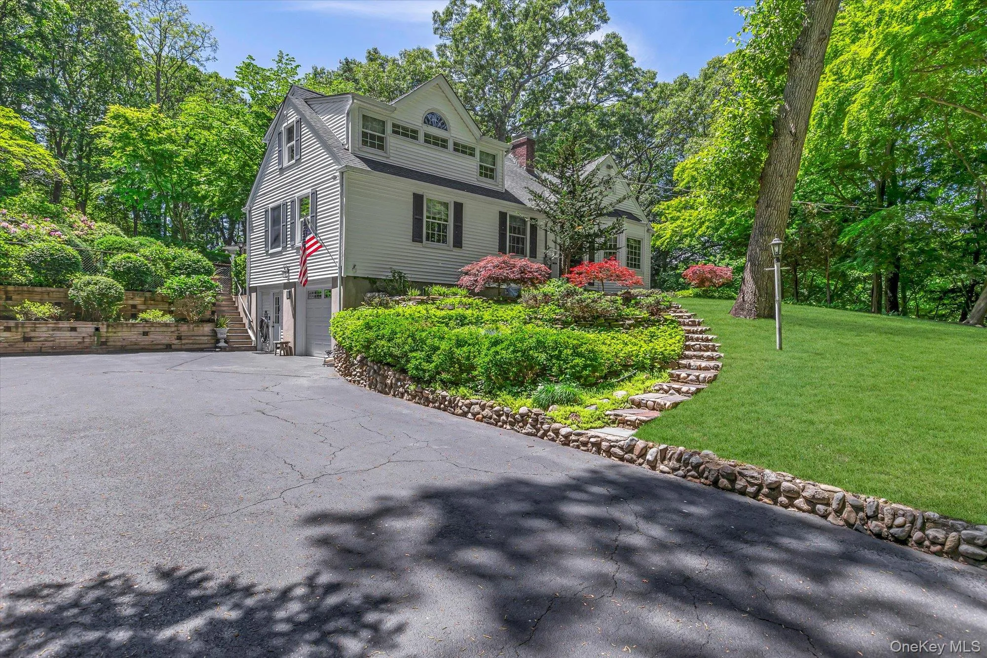 58 Makamah Road, Huntington, NY, 4 Bedrooms Bedrooms, 11 Rooms Rooms,3 BathroomsBathrooms,Residential,For Rent,Makamah,0,1005684 58 Makamah Road, Huntington, NY, 4 Bedrooms Bedrooms, 11 Rooms Rooms,3 BathroomsBathrooms,Residential,For Rent,Makamah,0,1005684
