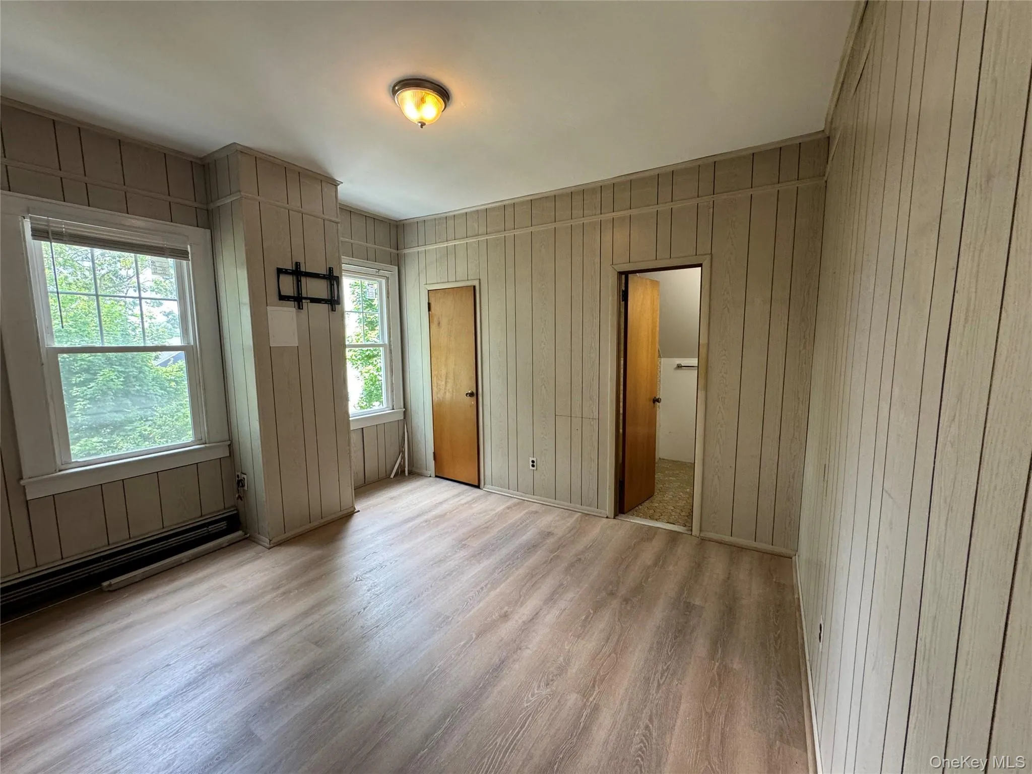 28 Sound Beach Avenue, Oyster Bay, NY, 3 Bedrooms Bedrooms, 6 Rooms Rooms,2 BathroomsBathrooms,Residential Lease,For Rent,Sound Beach,0,1005686 28 Sound Beach Avenue, Oyster Bay, NY, 3 Bedrooms Bedrooms, 6 Rooms Rooms,2 BathroomsBathrooms,Residential Lease,For Rent,Sound Beach,0,1005686