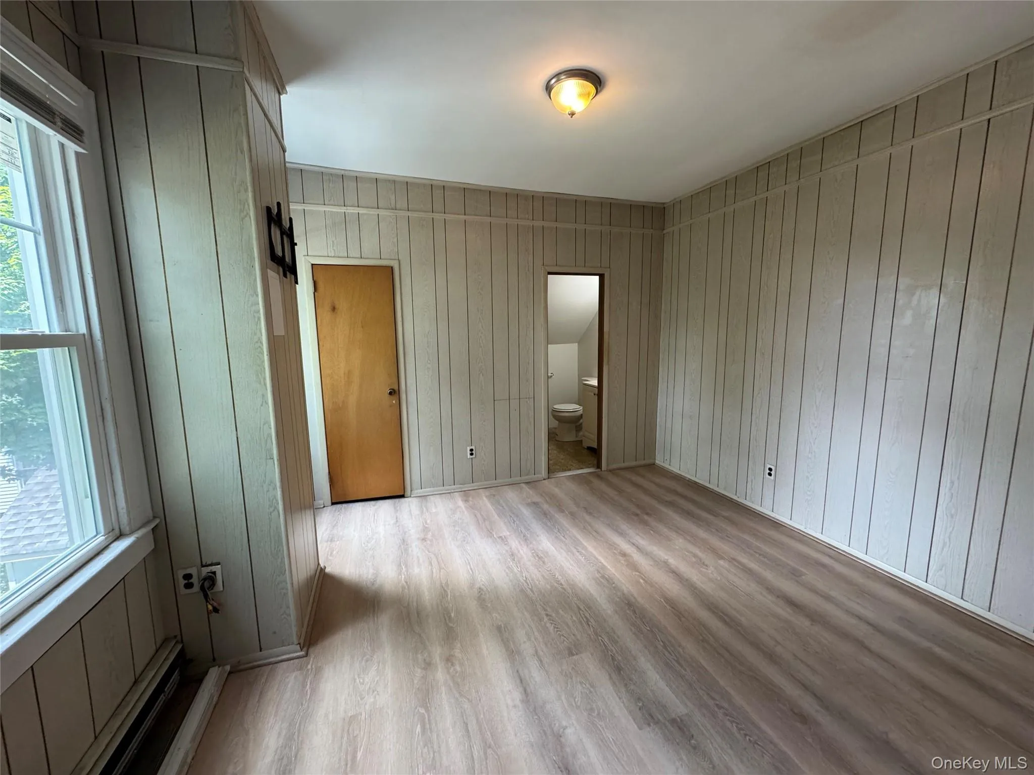 28 Sound Beach Avenue, Oyster Bay, NY, 3 Bedrooms Bedrooms, 6 Rooms Rooms,2 BathroomsBathrooms,Residential Lease,For Rent,Sound Beach,0,1005686 28 Sound Beach Avenue, Oyster Bay, NY, 3 Bedrooms Bedrooms, 6 Rooms Rooms,2 BathroomsBathrooms,Residential Lease,For Rent,Sound Beach,0,1005686