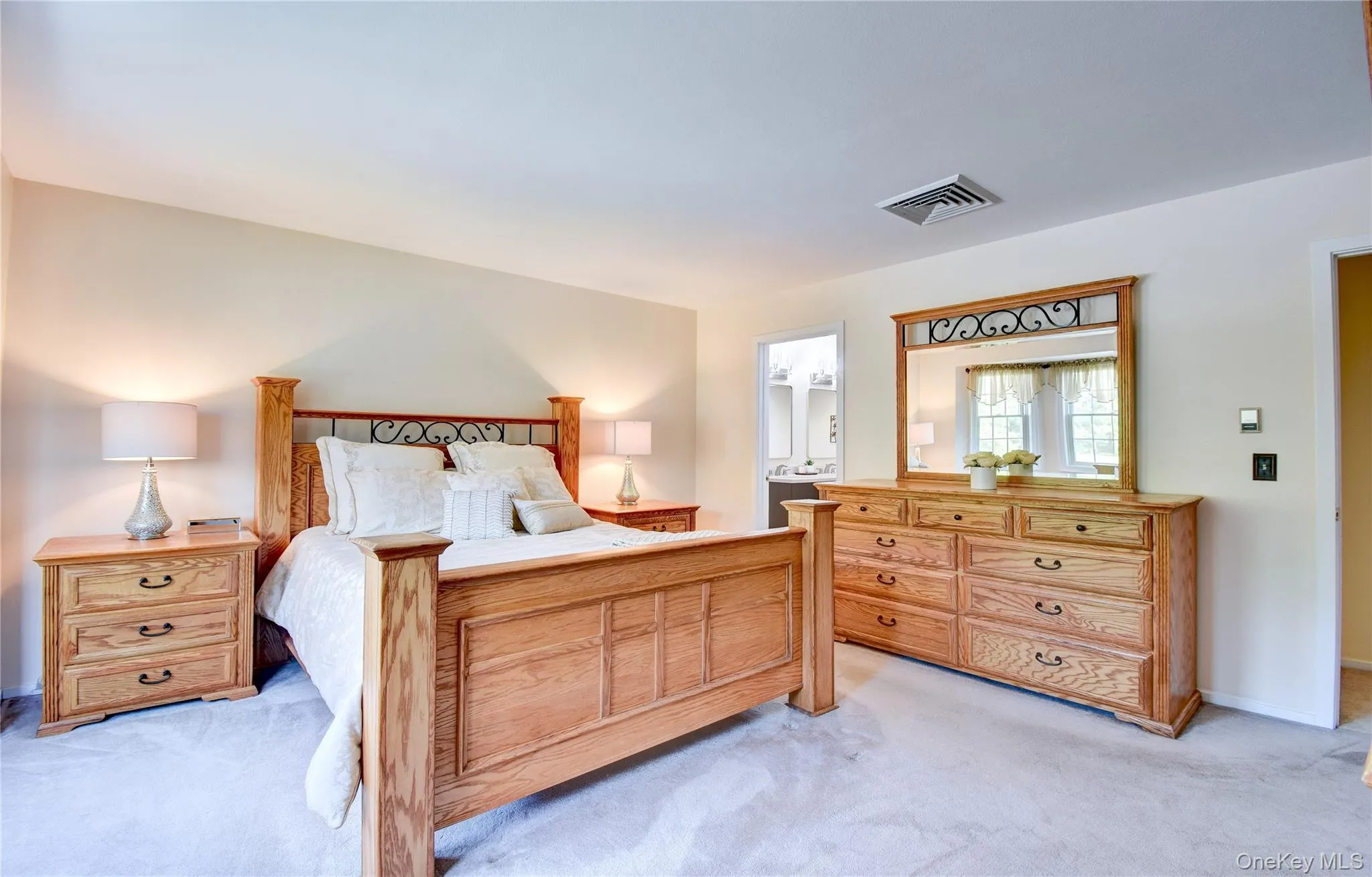 37 Clinton Drive, Blooming Grove, NY, 4 Bedrooms Bedrooms, 10 Rooms Rooms,2 BathroomsBathrooms,Residential,For Rent,Clinton,0,1005687 37 Clinton Drive, Blooming Grove, NY, 4 Bedrooms Bedrooms, 10 Rooms Rooms,2 BathroomsBathrooms,Residential,For Rent,Clinton,0,1005687