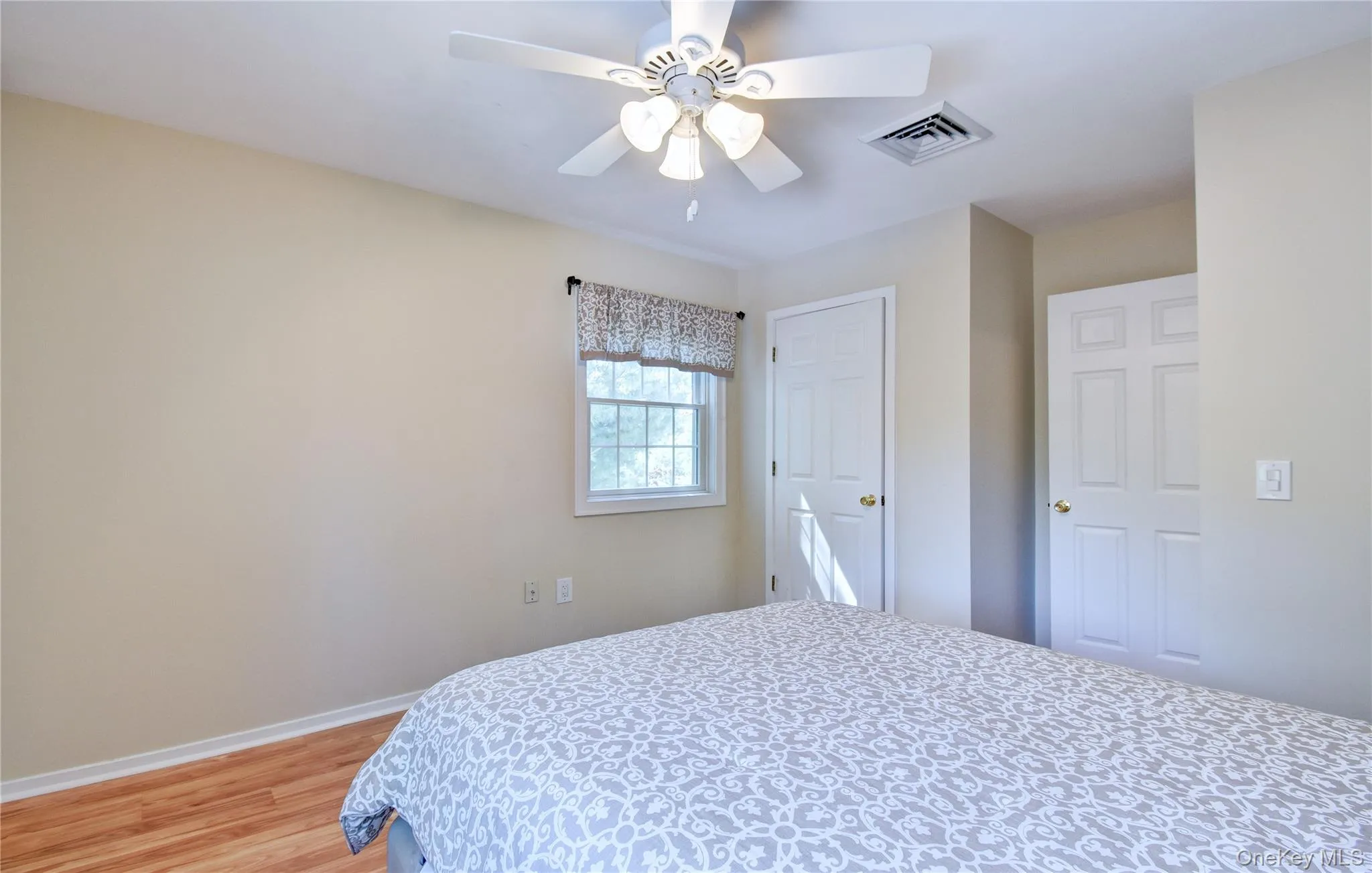 37 Clinton Drive, Blooming Grove, NY, 4 Bedrooms Bedrooms, 10 Rooms Rooms,2 BathroomsBathrooms,Residential,For Rent,Clinton,0,1005687 37 Clinton Drive, Blooming Grove, NY, 4 Bedrooms Bedrooms, 10 Rooms Rooms,2 BathroomsBathrooms,Residential,For Rent,Clinton,0,1005687