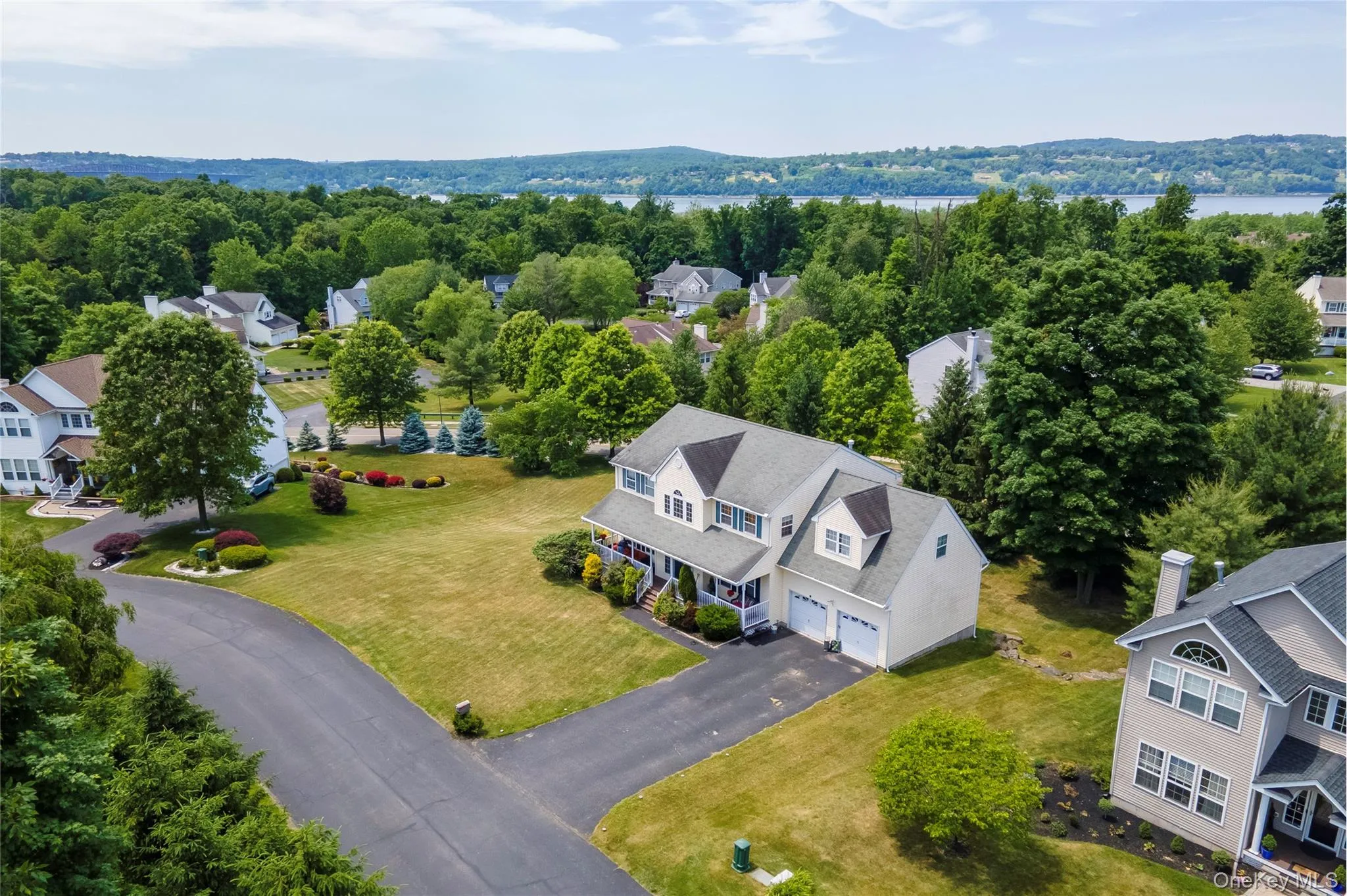 8 Cedardale Loop, Fishkill, NY, 4 Bedrooms Bedrooms, 13 Rooms Rooms,2 BathroomsBathrooms,Residential,For Rent,Cedardale,0,1005688 8 Cedardale Loop, Fishkill, NY, 4 Bedrooms Bedrooms, 13 Rooms Rooms,2 BathroomsBathrooms,Residential,For Rent,Cedardale,0,1005688