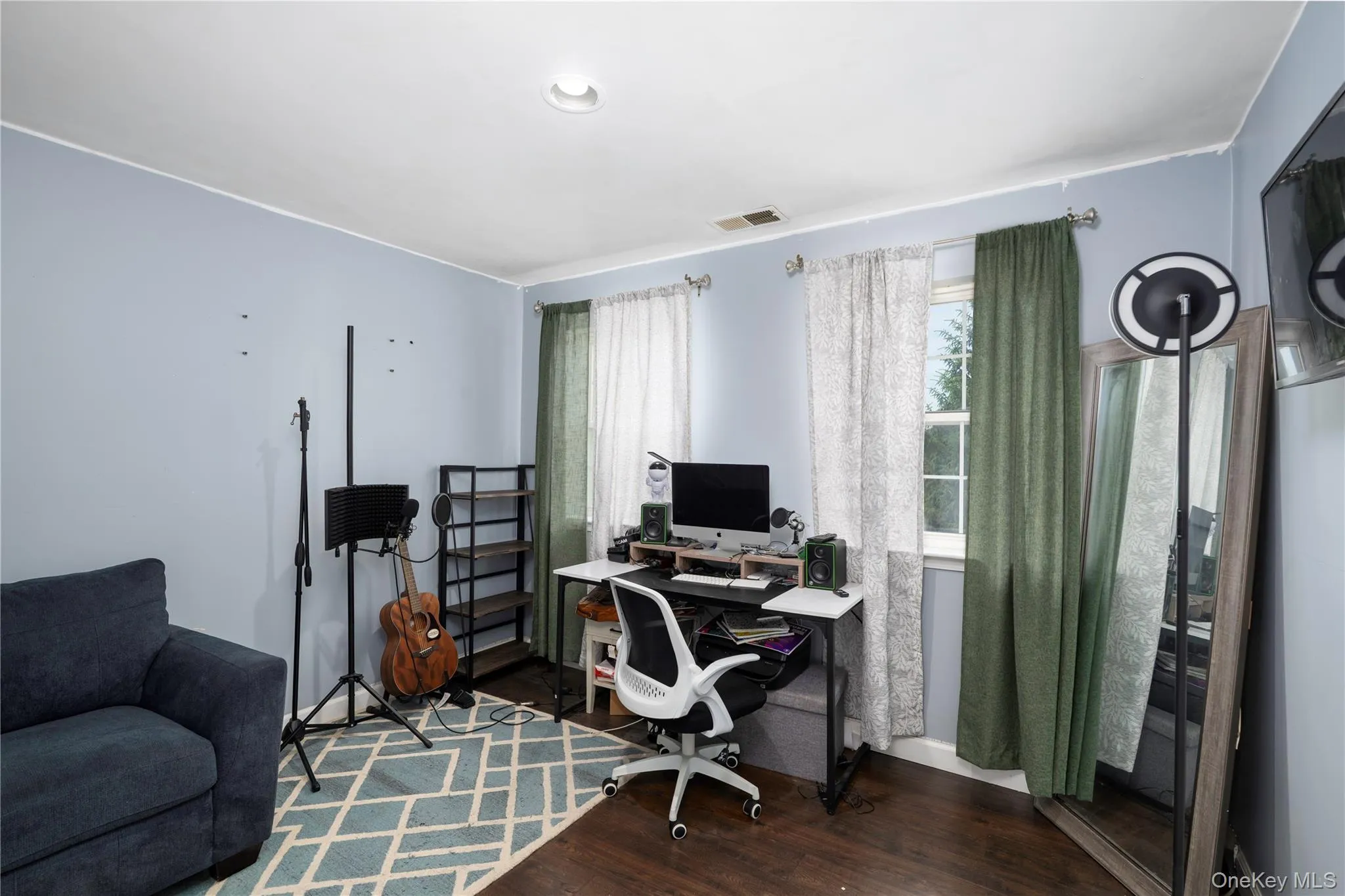 8 Cedardale Loop, Fishkill, NY, 4 Bedrooms Bedrooms, 13 Rooms Rooms,2 BathroomsBathrooms,Residential,For Rent,Cedardale,0,1005688 8 Cedardale Loop, Fishkill, NY, 4 Bedrooms Bedrooms, 13 Rooms Rooms,2 BathroomsBathrooms,Residential,For Rent,Cedardale,0,1005688