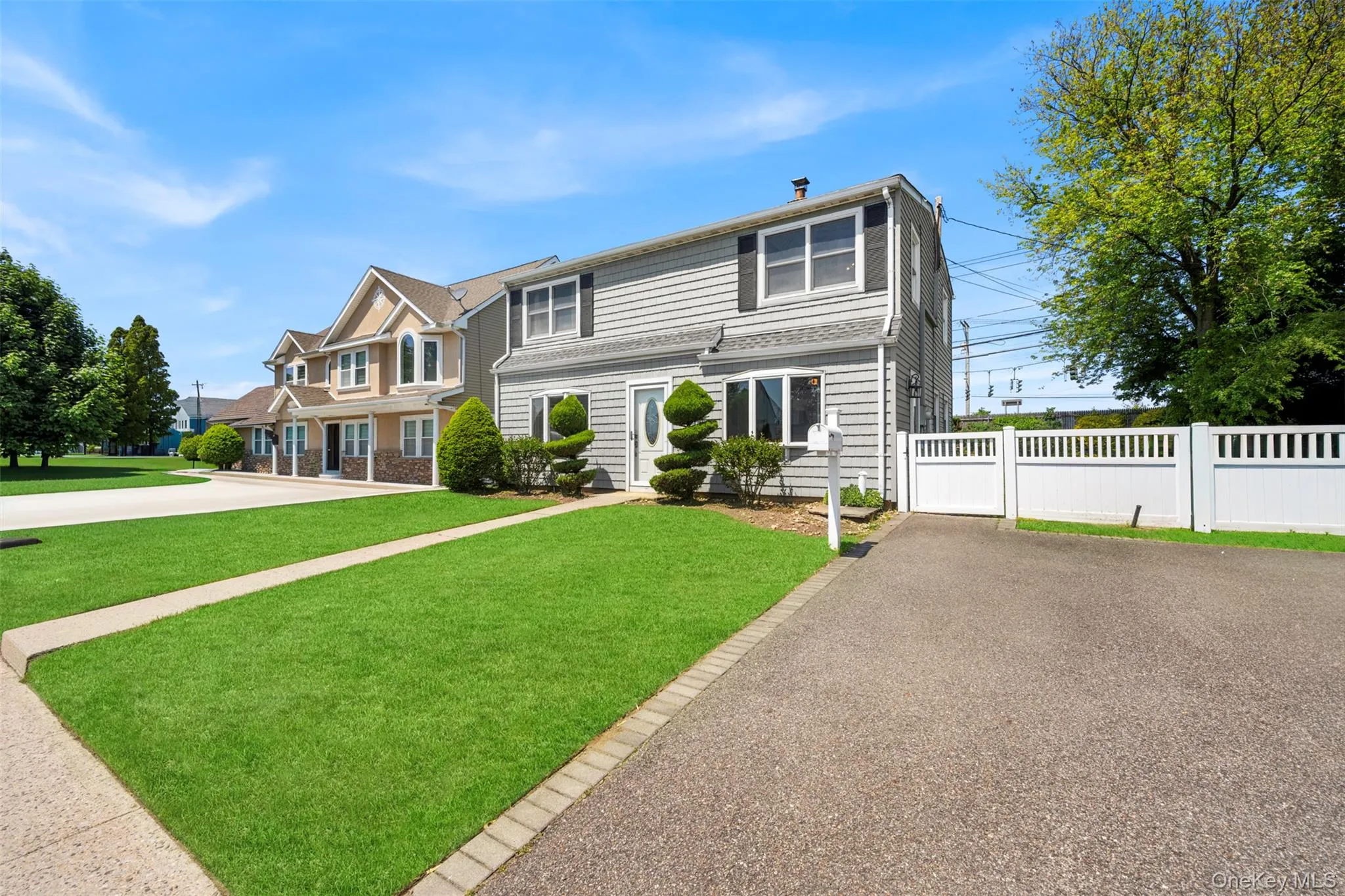 11 Balsam Lane, Hempstead, NY, 4 Bedrooms Bedrooms, 8 Rooms Rooms,2 BathroomsBathrooms,Residential,For Rent,Balsam,0,1005689 11 Balsam Lane, Hempstead, NY, 4 Bedrooms Bedrooms, 8 Rooms Rooms,2 BathroomsBathrooms,Residential,For Rent,Balsam,0,1005689