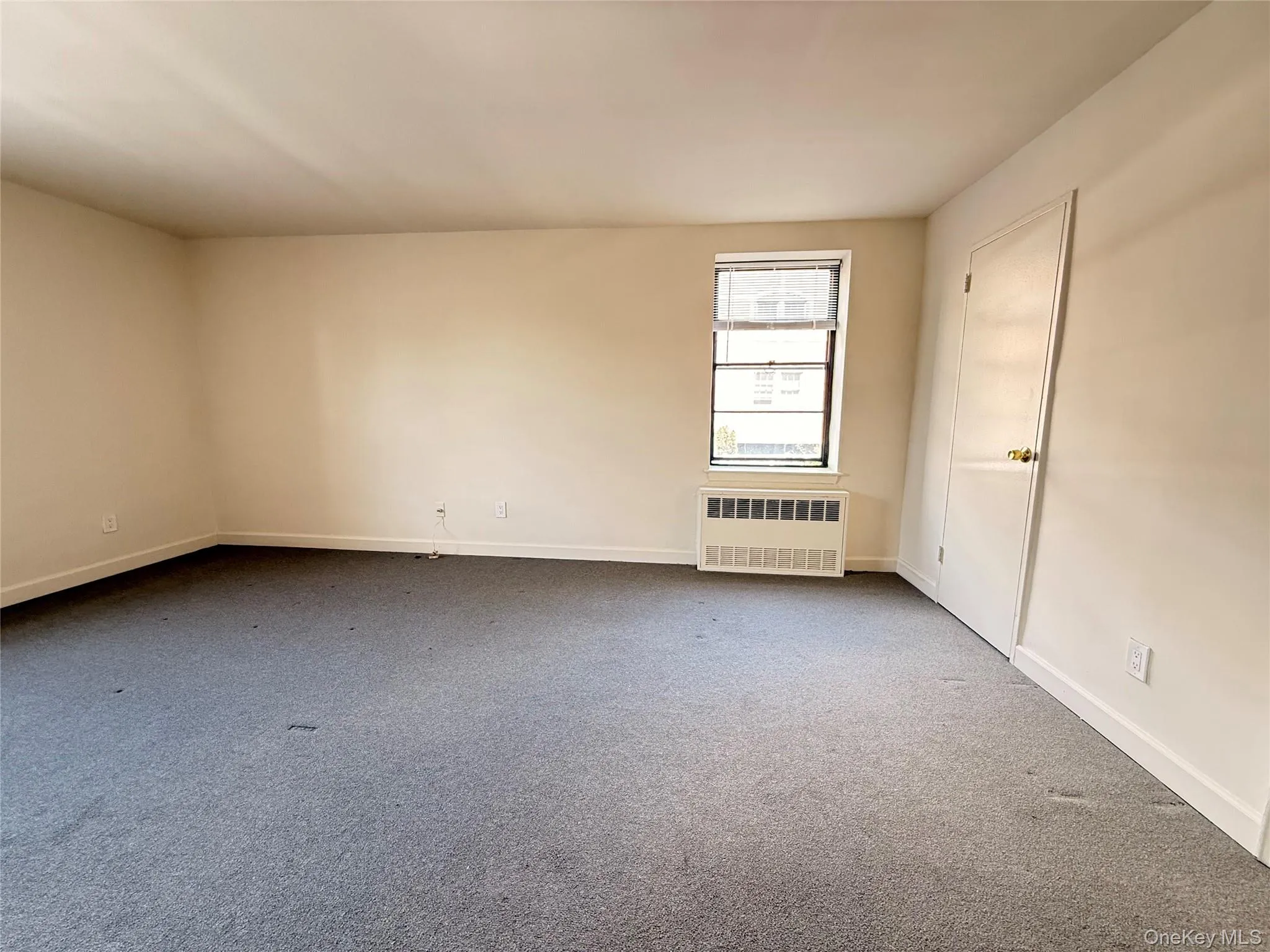 190 First Street, North Hempstead, NY, 1 Bedroom Bedrooms, 3 Rooms Rooms,1 BathroomBathrooms,Residential Lease,For Rent,First,0,1005692 190 First Street, North Hempstead, NY, 1 Bedroom Bedrooms, 3 Rooms Rooms,1 BathroomBathrooms,Residential Lease,For Rent,First,0,1005692