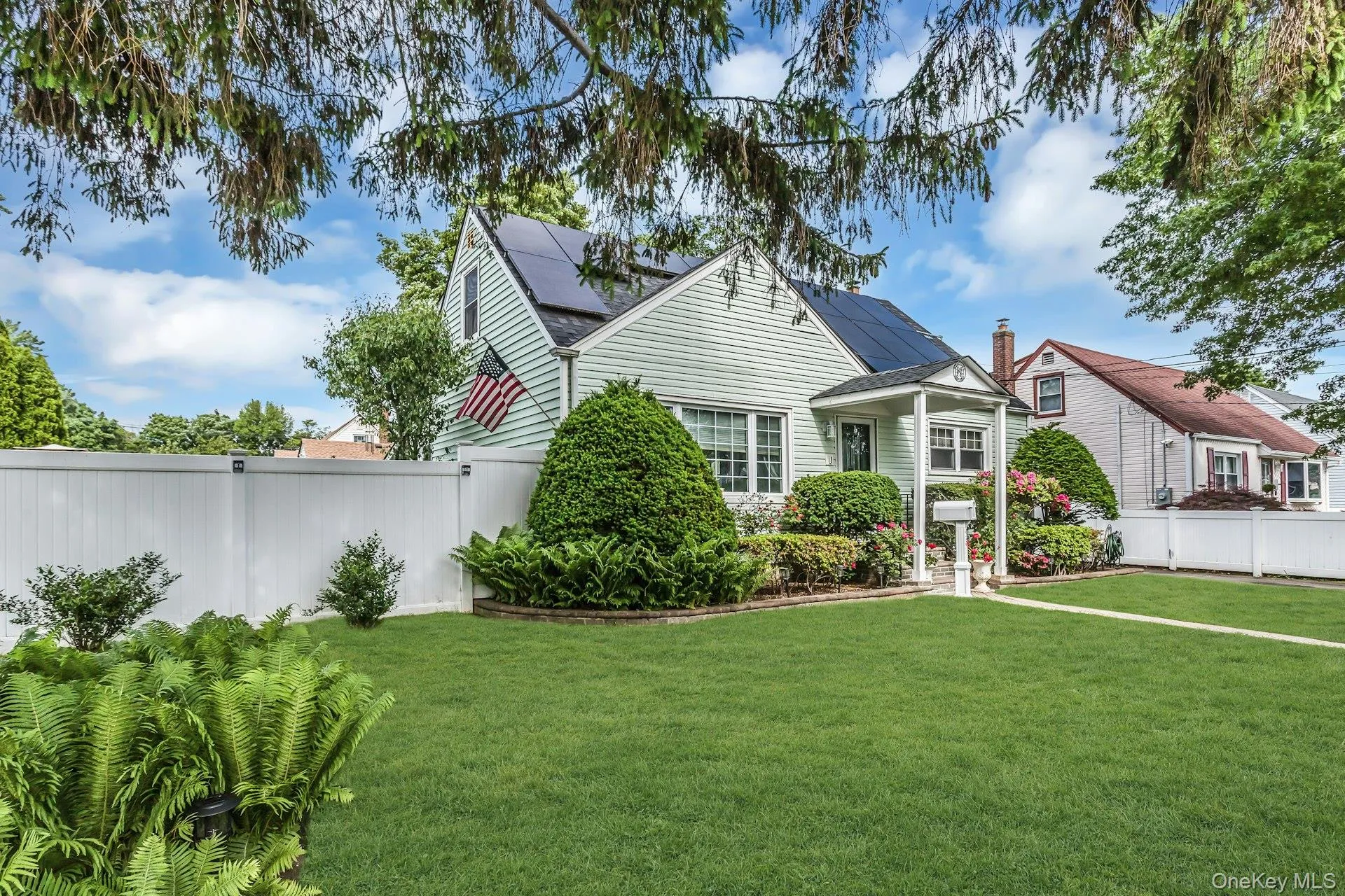 93 Gilroy Avenue, Hempstead, NY, 4 Bedrooms Bedrooms, 9 Rooms Rooms,2 BathroomsBathrooms,Residential,For Rent,Gilroy,0,1005699 93 Gilroy Avenue, Hempstead, NY, 4 Bedrooms Bedrooms, 9 Rooms Rooms,2 BathroomsBathrooms,Residential,For Rent,Gilroy,0,1005699