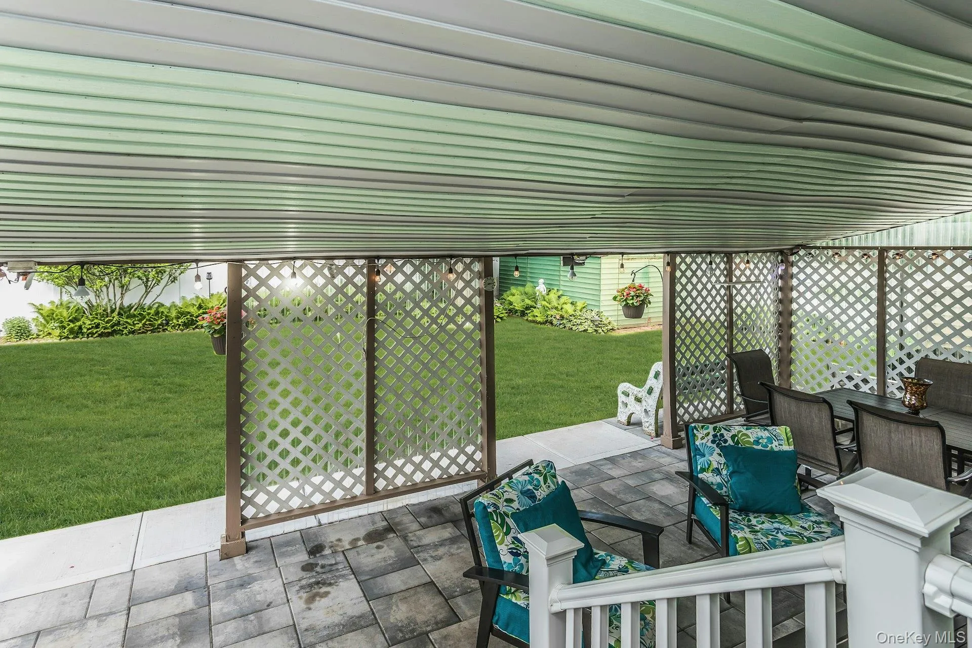 93 Gilroy Avenue, Hempstead, NY, 4 Bedrooms Bedrooms, 9 Rooms Rooms,2 BathroomsBathrooms,Residential,For Rent,Gilroy,0,1005699 93 Gilroy Avenue, Hempstead, NY, 4 Bedrooms Bedrooms, 9 Rooms Rooms,2 BathroomsBathrooms,Residential,For Rent,Gilroy,0,1005699