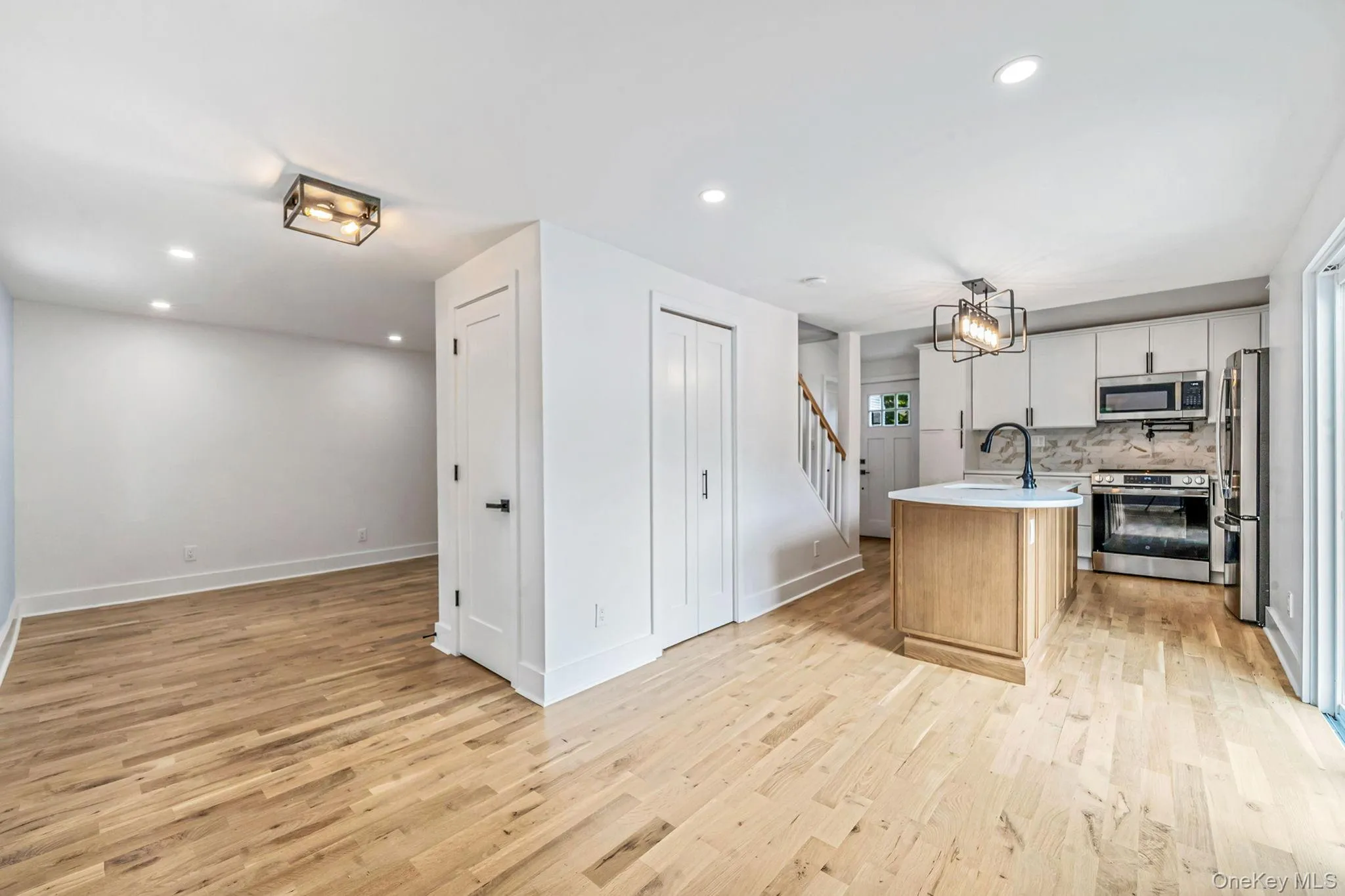 295 Cuba Hill Road, Huntington, NY, 3 Bedrooms Bedrooms, 7 Rooms Rooms,1 BathroomBathrooms,Residential,For Rent,Cuba Hill,0,1005701 295 Cuba Hill Road, Huntington, NY, 3 Bedrooms Bedrooms, 7 Rooms Rooms,1 BathroomBathrooms,Residential,For Rent,Cuba Hill,0,1005701