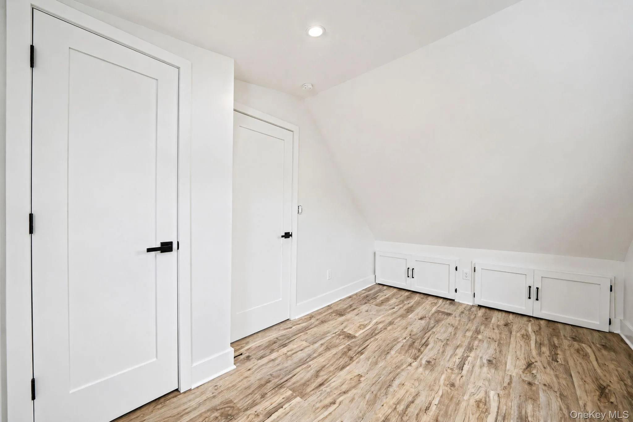 295 Cuba Hill Road, Huntington, NY, 3 Bedrooms Bedrooms, 7 Rooms Rooms,1 BathroomBathrooms,Residential,For Rent,Cuba Hill,0,1005701 295 Cuba Hill Road, Huntington, NY, 3 Bedrooms Bedrooms, 7 Rooms Rooms,1 BathroomBathrooms,Residential,For Rent,Cuba Hill,0,1005701