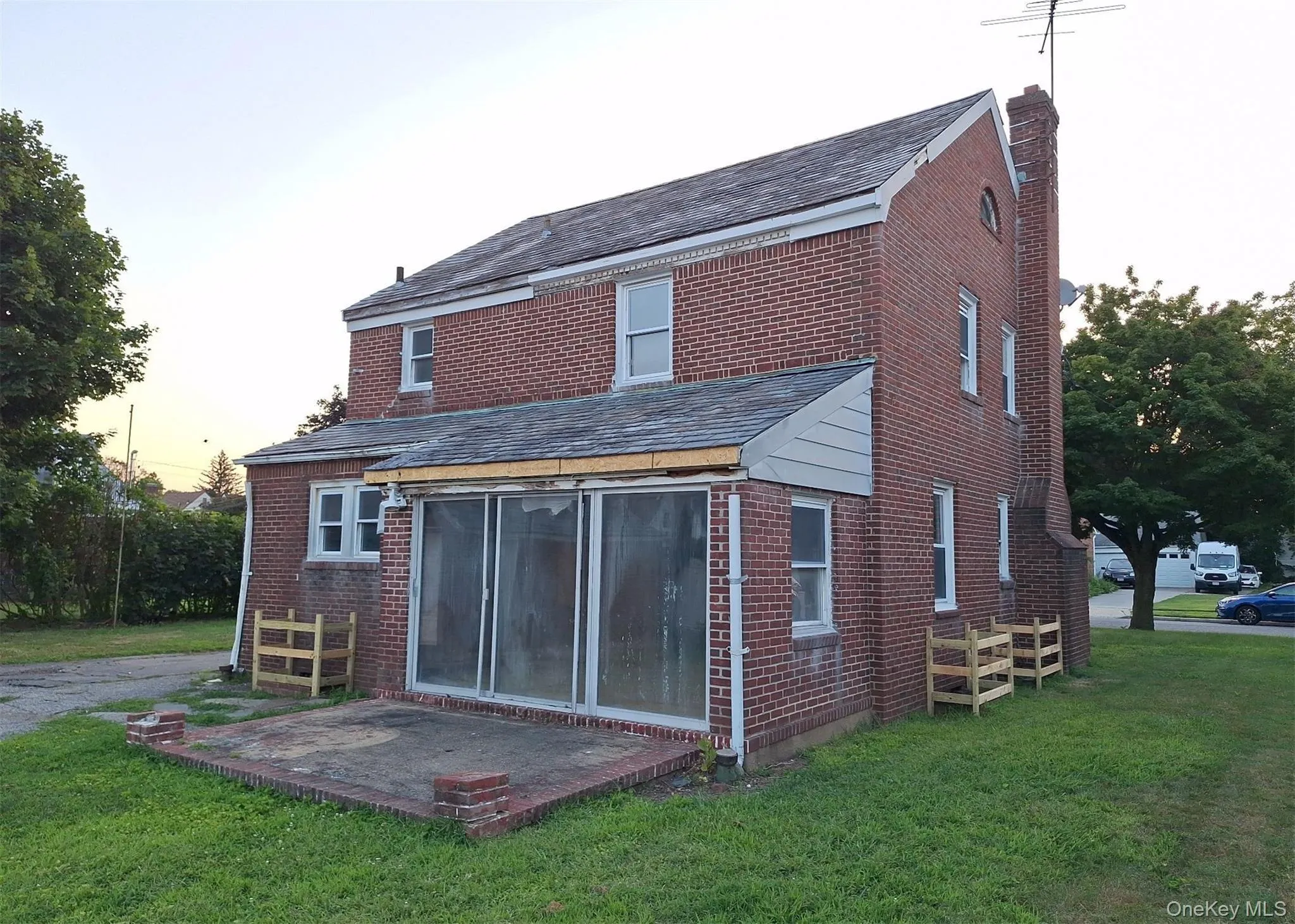 79 Elmwood Avenue, Hempstead, NY, 3 Bedrooms Bedrooms, 7 Rooms Rooms,1 BathroomBathrooms,Residential,For Rent,Elmwood,0,1005703 79 Elmwood Avenue, Hempstead, NY, 3 Bedrooms Bedrooms, 7 Rooms Rooms,1 BathroomBathrooms,Residential,For Rent,Elmwood,0,1005703