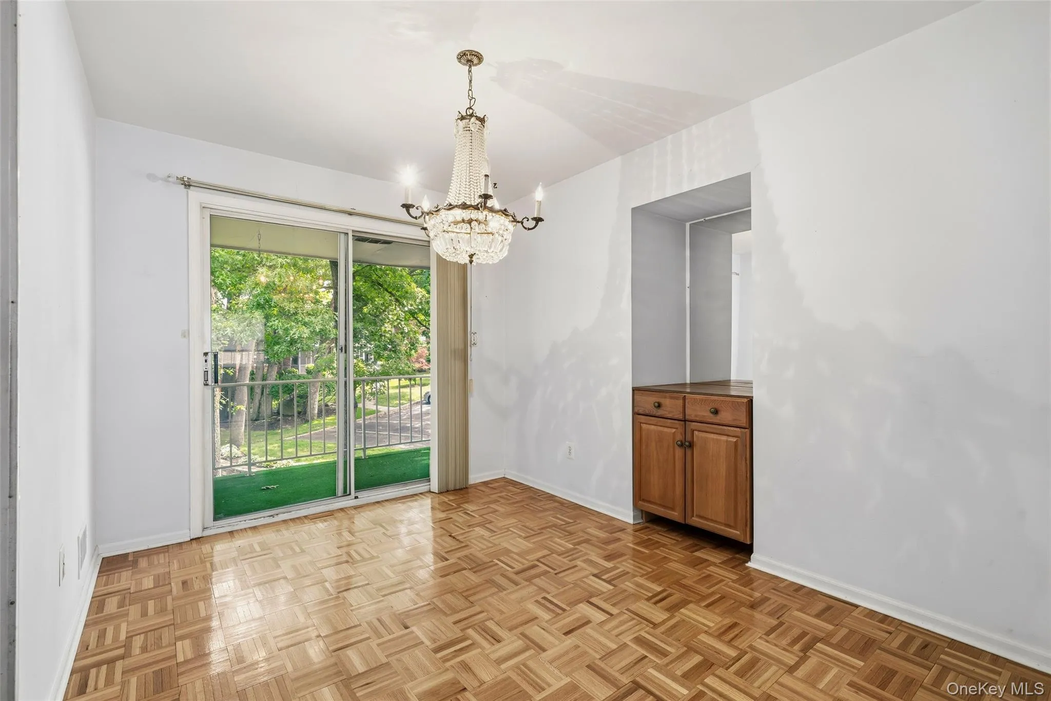 35 Milford Lane, Ramapo, NY, 2 Bedrooms Bedrooms, 5 Rooms Rooms,2 BathroomsBathrooms,Residential,For Rent,Milford,0,1005707 35 Milford Lane, Ramapo, NY, 2 Bedrooms Bedrooms, 5 Rooms Rooms,2 BathroomsBathrooms,Residential,For Rent,Milford,0,1005707