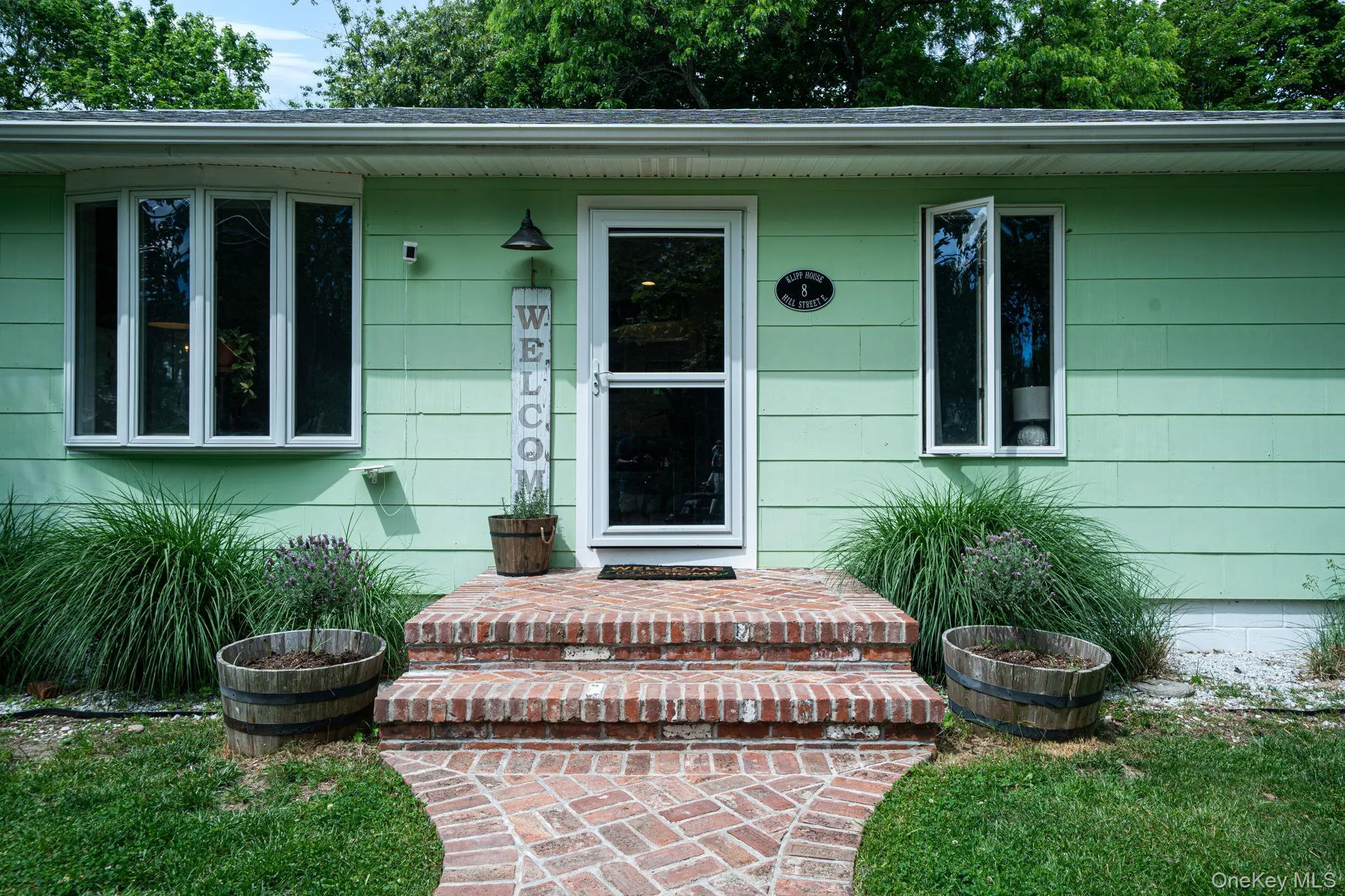 8 Hill Street, Riverhead, NY, 3 Bedrooms Bedrooms, 5 Rooms Rooms,1 BathroomBathrooms,Residential,For Rent,Hill,0,1005714 8 Hill Street, Riverhead, NY, 3 Bedrooms Bedrooms, 5 Rooms Rooms,1 BathroomBathrooms,Residential,For Rent,Hill,0,1005714