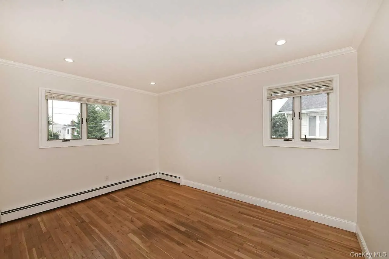 107 Beverly Road, Oyster Bay, NY, 5 Bedrooms Bedrooms, 11 Rooms Rooms,2 BathroomsBathrooms,Residential,For Rent,Beverly,0,1005715 107 Beverly Road, Oyster Bay, NY, 5 Bedrooms Bedrooms, 11 Rooms Rooms,2 BathroomsBathrooms,Residential,For Rent,Beverly,0,1005715