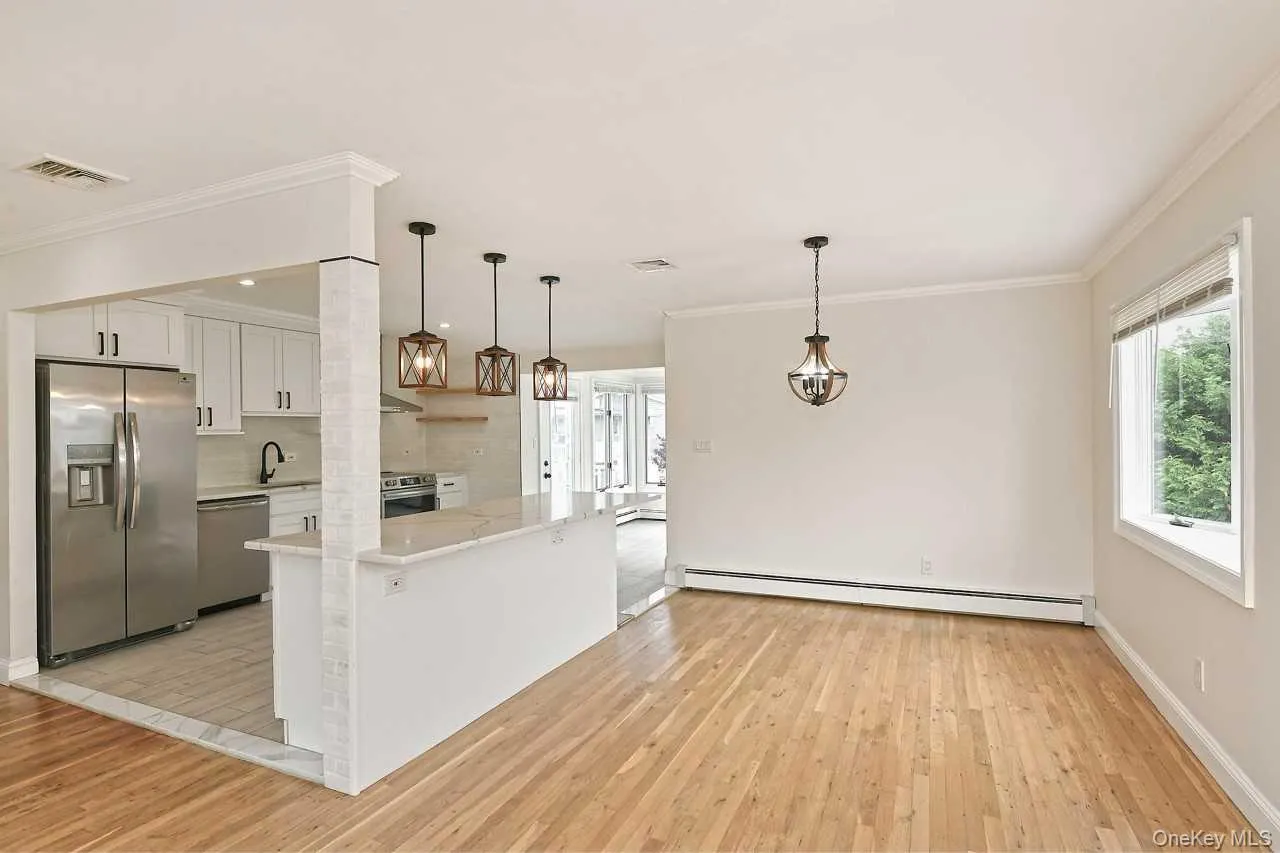 107 Beverly Road, Oyster Bay, NY, 5 Bedrooms Bedrooms, 11 Rooms Rooms,2 BathroomsBathrooms,Residential,For Rent,Beverly,0,1005715 107 Beverly Road, Oyster Bay, NY, 5 Bedrooms Bedrooms, 11 Rooms Rooms,2 BathroomsBathrooms,Residential,For Rent,Beverly,0,1005715