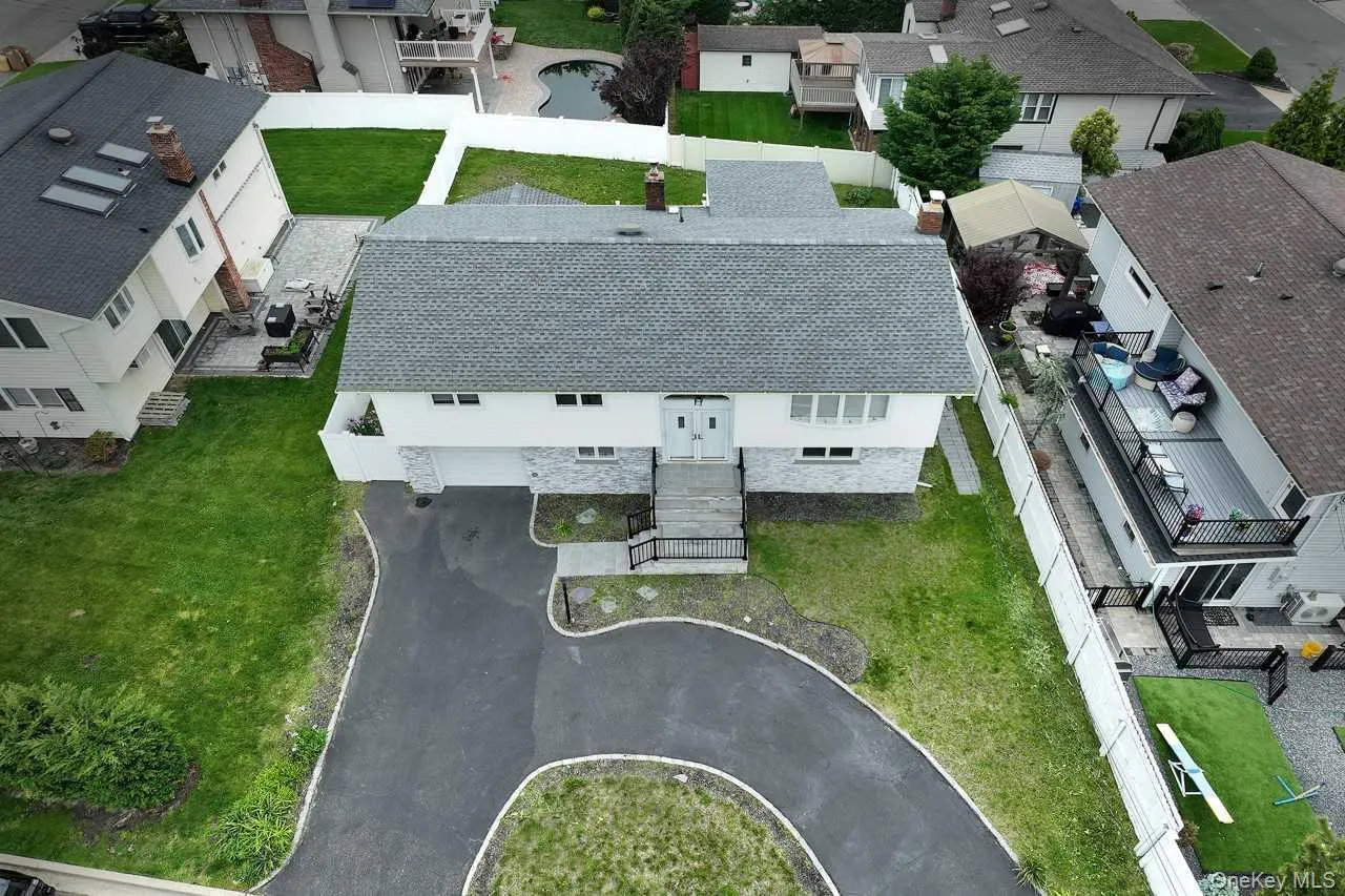 107 Beverly Road, Oyster Bay, NY, 5 Bedrooms Bedrooms, 11 Rooms Rooms,2 BathroomsBathrooms,Residential,For Rent,Beverly,0,1005715 107 Beverly Road, Oyster Bay, NY, 5 Bedrooms Bedrooms, 11 Rooms Rooms,2 BathroomsBathrooms,Residential,For Rent,Beverly,0,1005715