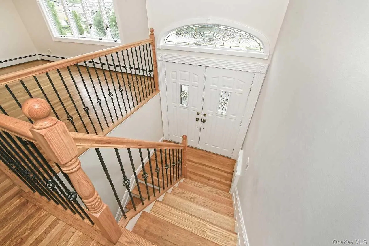 107 Beverly Road, Oyster Bay, NY, 5 Bedrooms Bedrooms, 11 Rooms Rooms,2 BathroomsBathrooms,Residential,For Rent,Beverly,0,1005715 107 Beverly Road, Oyster Bay, NY, 5 Bedrooms Bedrooms, 11 Rooms Rooms,2 BathroomsBathrooms,Residential,For Rent,Beverly,0,1005715