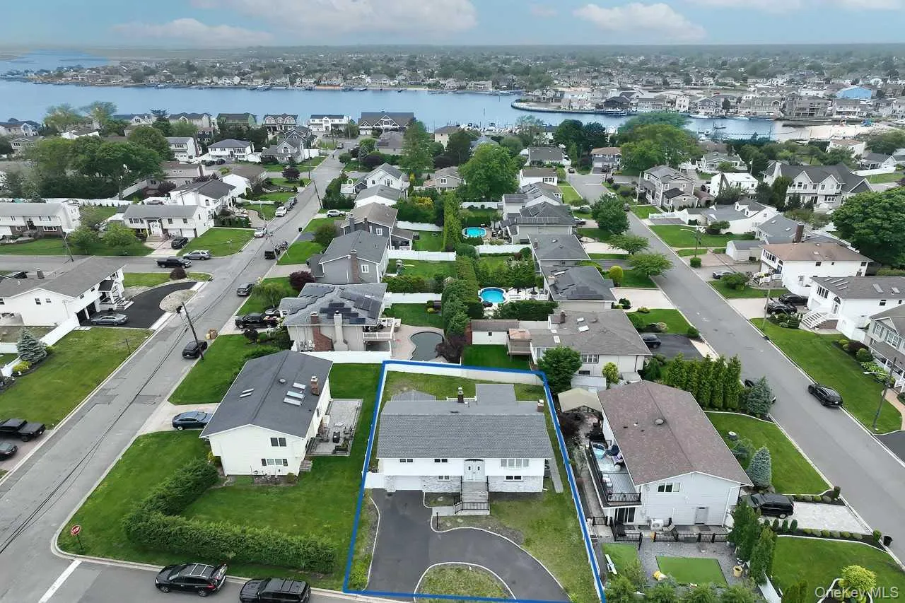 107 Beverly Road, Oyster Bay, NY, 5 Bedrooms Bedrooms, 11 Rooms Rooms,2 BathroomsBathrooms,Residential,For Rent,Beverly,0,1005715 107 Beverly Road, Oyster Bay, NY, 5 Bedrooms Bedrooms, 11 Rooms Rooms,2 BathroomsBathrooms,Residential,For Rent,Beverly,0,1005715