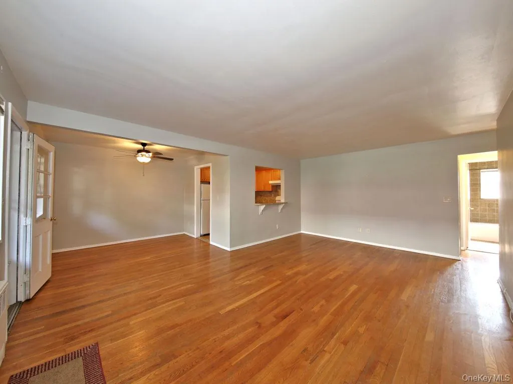 419 Tompkins Avenue, Mamaroneck, NY, 1 Bedroom Bedrooms, 3 Rooms Rooms,1 BathroomBathrooms,Residential Lease,For Rent,Tompkins,0,1005716 419 Tompkins Avenue, Mamaroneck, NY, 1 Bedroom Bedrooms, 3 Rooms Rooms,1 BathroomBathrooms,Residential Lease,For Rent,Tompkins,0,1005716