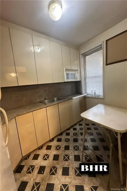 150 West End Avenue, New York, NY, 2 Bedrooms Bedrooms, 4 Rooms Rooms,1 BathroomBathrooms,Residential,For Rent,West End,0,1005717 150 West End Avenue, New York, NY, 2 Bedrooms Bedrooms, 4 Rooms Rooms,1 BathroomBathrooms,Residential,For Rent,West End,0,1005717
