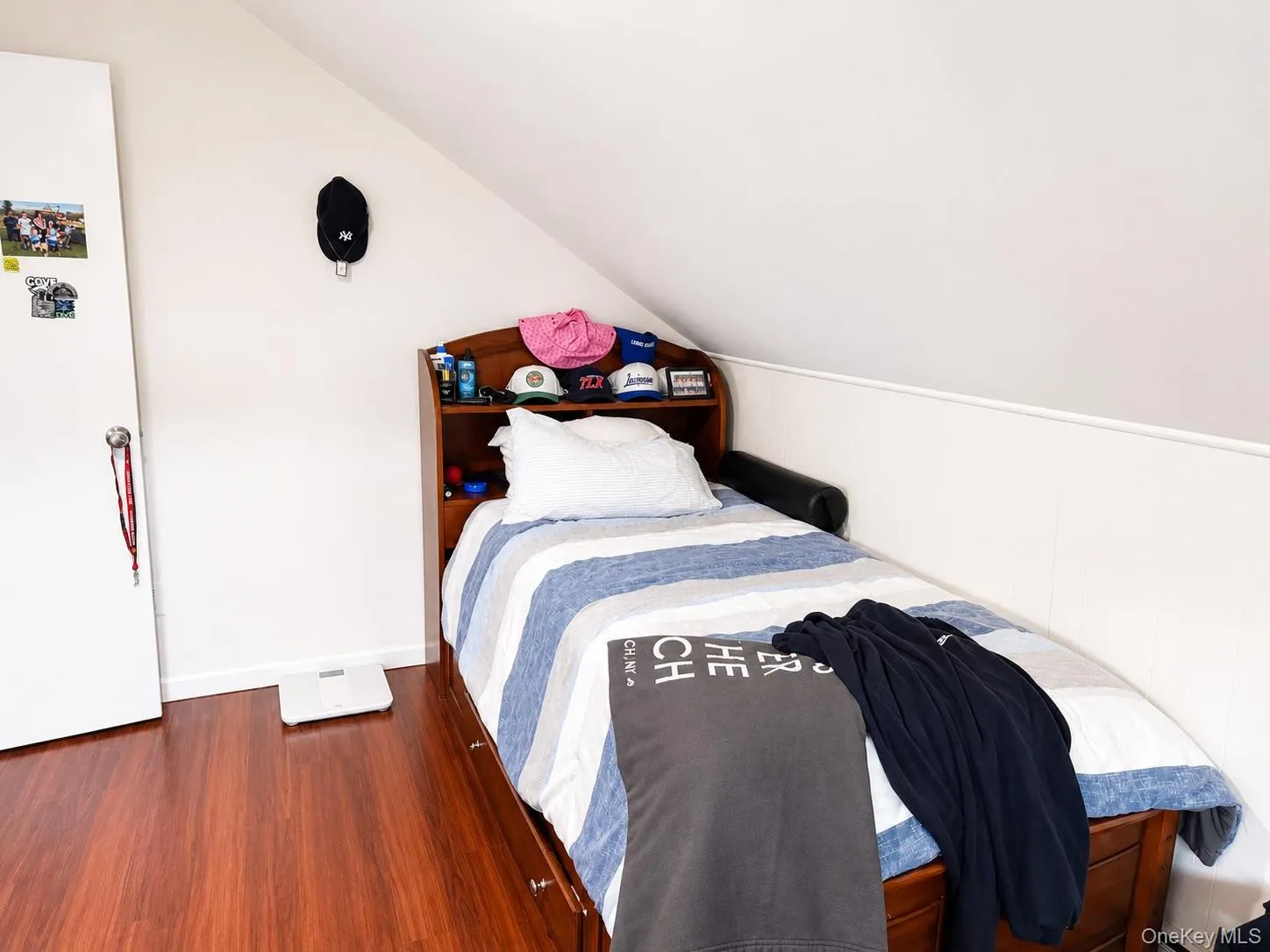 122 Radcliffe Road, Hempstead, NY, 2 Bedrooms Bedrooms, 5 Rooms Rooms,1 BathroomBathrooms,Residential Lease,For Rent,Radcliffe,0,1005720 122 Radcliffe Road, Hempstead, NY, 2 Bedrooms Bedrooms, 5 Rooms Rooms,1 BathroomBathrooms,Residential Lease,For Rent,Radcliffe,0,1005720