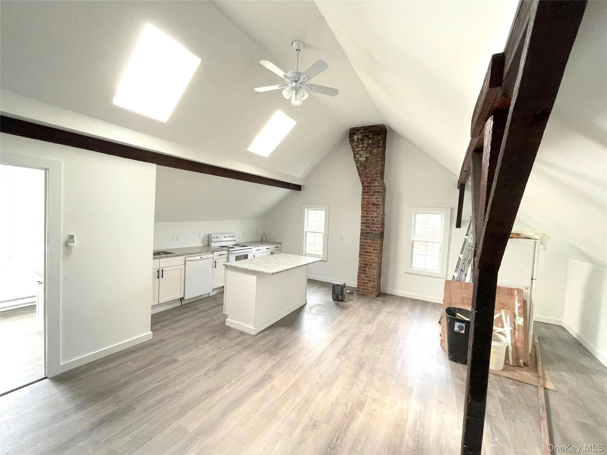 1419 Route 376, Wappinger, NY, 2 Bedrooms Bedrooms, 4 Rooms Rooms,1 BathroomBathrooms,Residential Lease,For Rent,Route 376,0,1005722 1419 Route 376, Wappinger, NY, 2 Bedrooms Bedrooms, 4 Rooms Rooms,1 BathroomBathrooms,Residential Lease,For Rent,Route 376,0,1005722