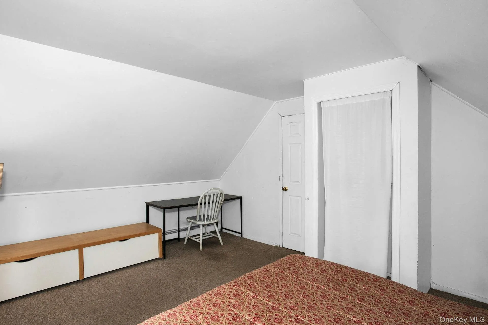 53 Elves Lane, Hempstead, NY, 4 Bedrooms Bedrooms, 6 Rooms Rooms,1 BathroomBathrooms,Residential,For Rent,Elves,0,1005724 53 Elves Lane, Hempstead, NY, 4 Bedrooms Bedrooms, 6 Rooms Rooms,1 BathroomBathrooms,Residential,For Rent,Elves,0,1005724
