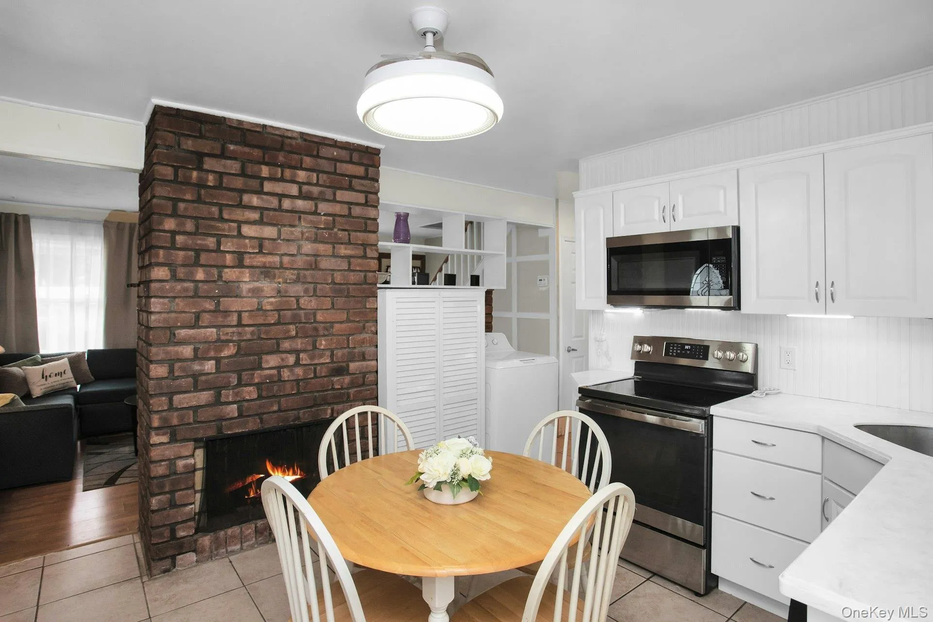 53 Elves Lane, Hempstead, NY, 4 Bedrooms Bedrooms, 6 Rooms Rooms,1 BathroomBathrooms,Residential,For Rent,Elves,0,1005724 53 Elves Lane, Hempstead, NY, 4 Bedrooms Bedrooms, 6 Rooms Rooms,1 BathroomBathrooms,Residential,For Rent,Elves,0,1005724