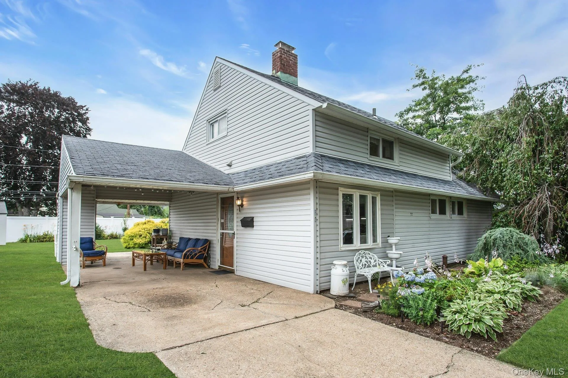 53 Elves Lane, Hempstead, NY, 4 Bedrooms Bedrooms, 6 Rooms Rooms,1 BathroomBathrooms,Residential,For Rent,Elves,0,1005724 53 Elves Lane, Hempstead, NY, 4 Bedrooms Bedrooms, 6 Rooms Rooms,1 BathroomBathrooms,Residential,For Rent,Elves,0,1005724