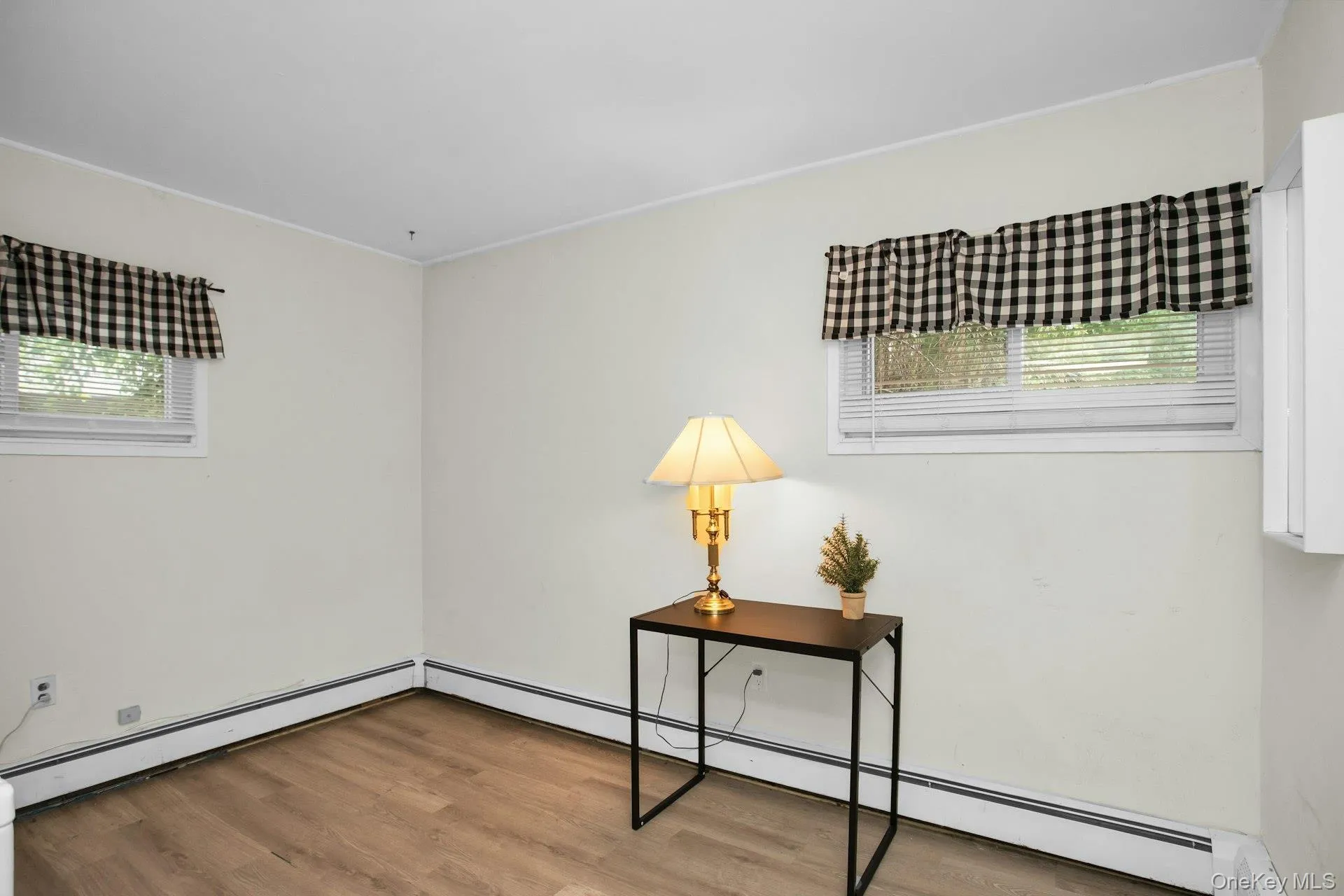 53 Elves Lane, Hempstead, NY, 4 Bedrooms Bedrooms, 6 Rooms Rooms,1 BathroomBathrooms,Residential,For Rent,Elves,0,1005724 53 Elves Lane, Hempstead, NY, 4 Bedrooms Bedrooms, 6 Rooms Rooms,1 BathroomBathrooms,Residential,For Rent,Elves,0,1005724