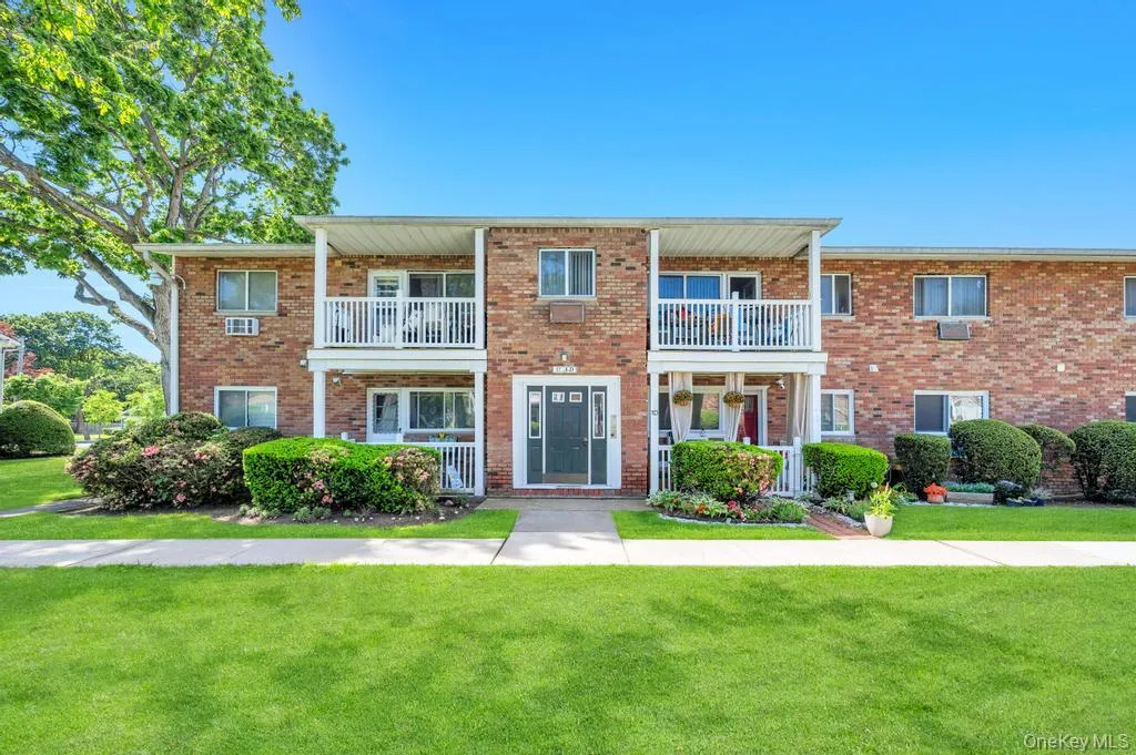 57 Adams Road, Islip, NY, 3 Bedrooms Bedrooms, 7 Rooms Rooms,1 BathroomBathrooms,Residential,For Rent,Adams,0,1005735 57 Adams Road, Islip, NY, 3 Bedrooms Bedrooms, 7 Rooms Rooms,1 BathroomBathrooms,Residential,For Rent,Adams,0,1005735