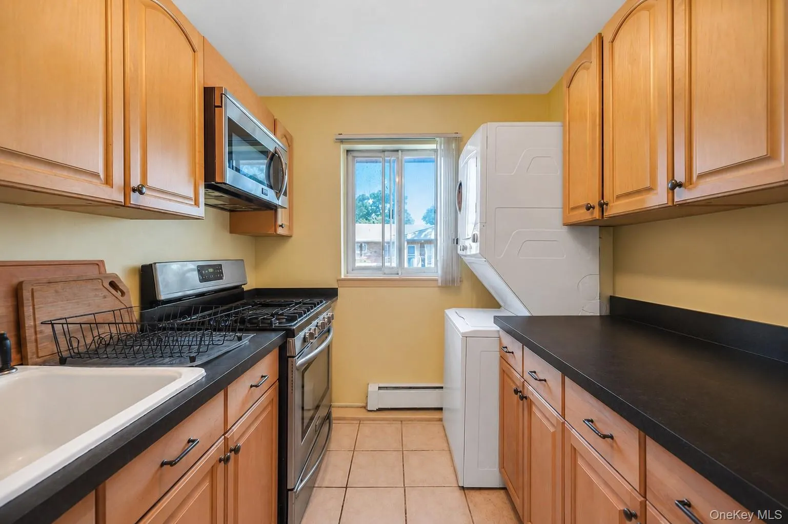 57 Adams Road, Islip, NY, 3 Bedrooms Bedrooms, 7 Rooms Rooms,1 BathroomBathrooms,Residential,For Rent,Adams,0,1005735 57 Adams Road, Islip, NY, 3 Bedrooms Bedrooms, 7 Rooms Rooms,1 BathroomBathrooms,Residential,For Rent,Adams,0,1005735
